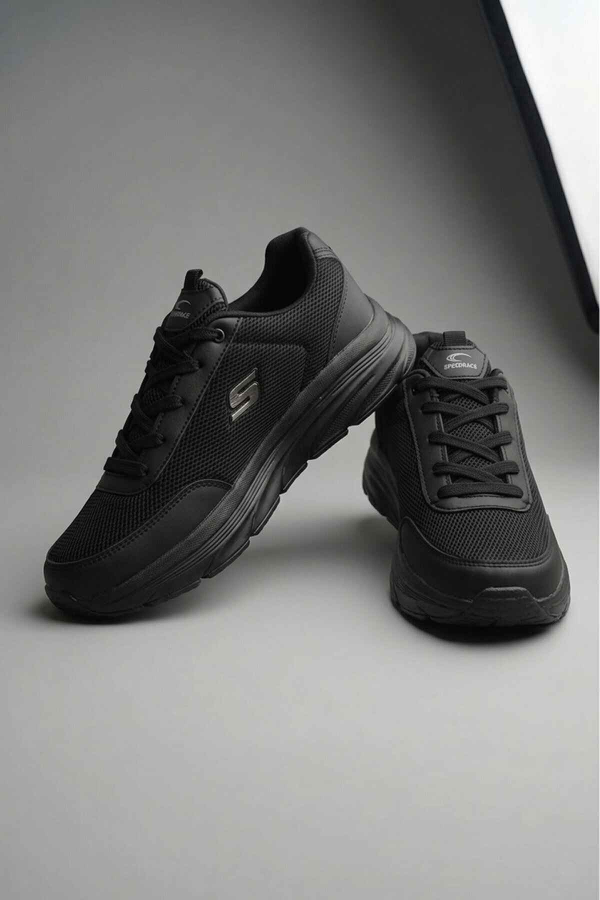 speedrace Γυναικεία αθλητικά παπούτσια Obsidian Walk με μαλακή σόλα, μαύρα, κ...