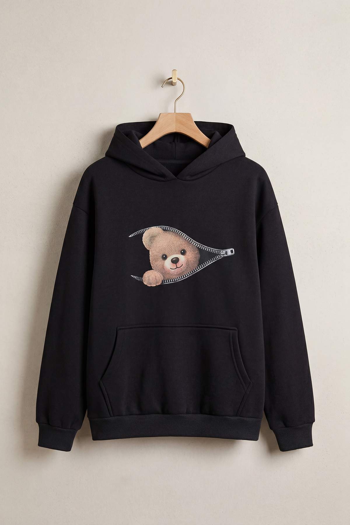 Trendyolmilla  Siyah Kalın İçi Polarlı Slogan Standart Kalıp Kapüşonlu Örme Sweatshirt TWOSS26SW00008