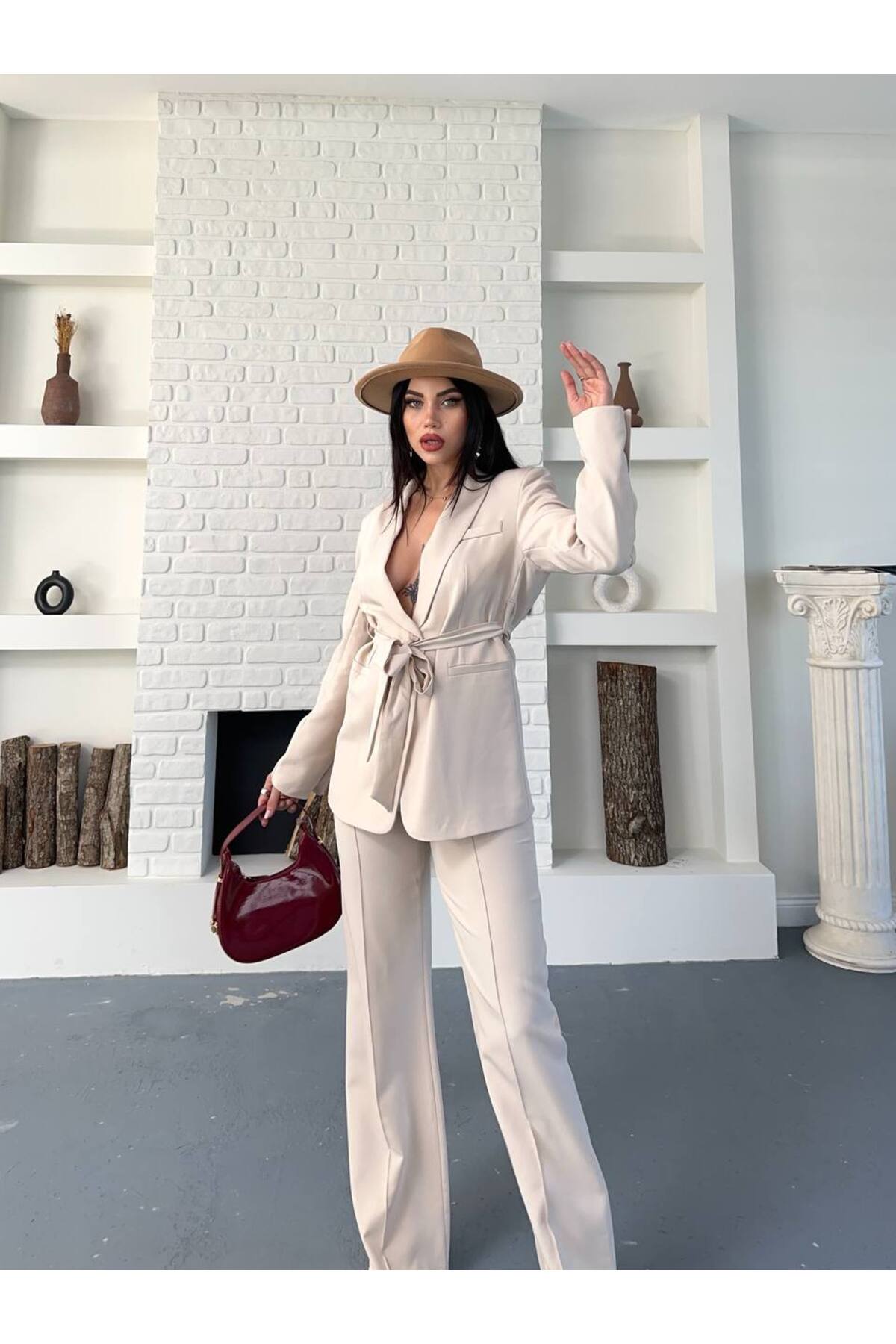 Damen Blazer-Hose-Set mit Gürtel, Steinfarben - Görsel 3