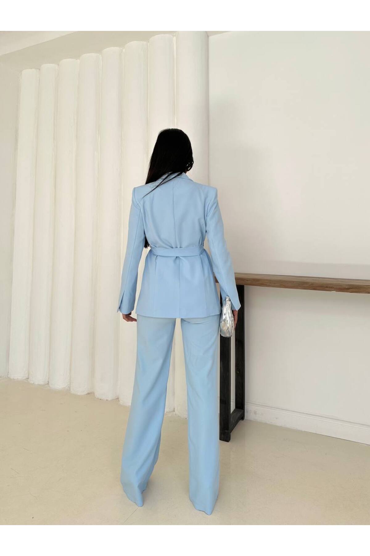 Ensemble Blazer et Pantalon Ceinturé pour Femme Bleu Clair - Görsel 8