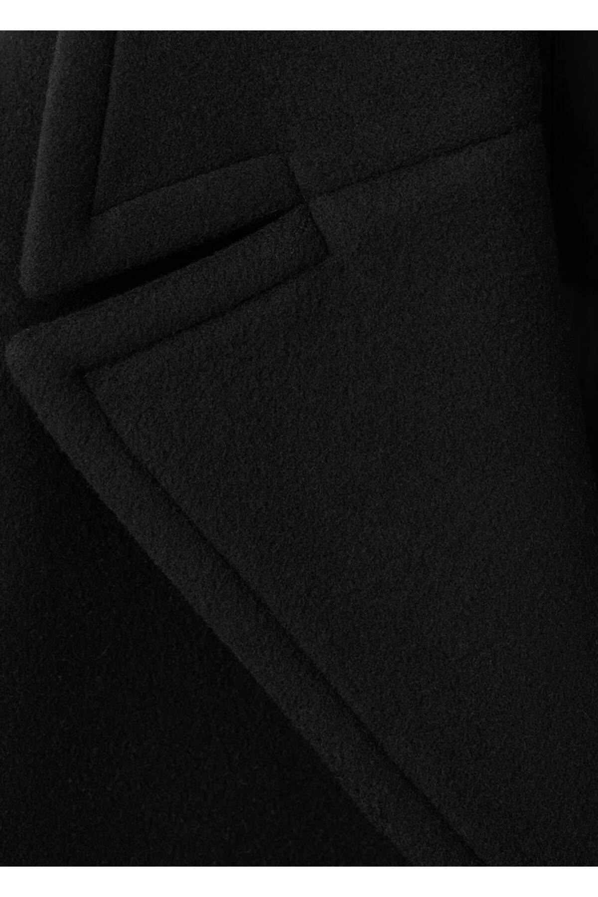 MANGO Woman Oversize yün kısa palto görsel 5