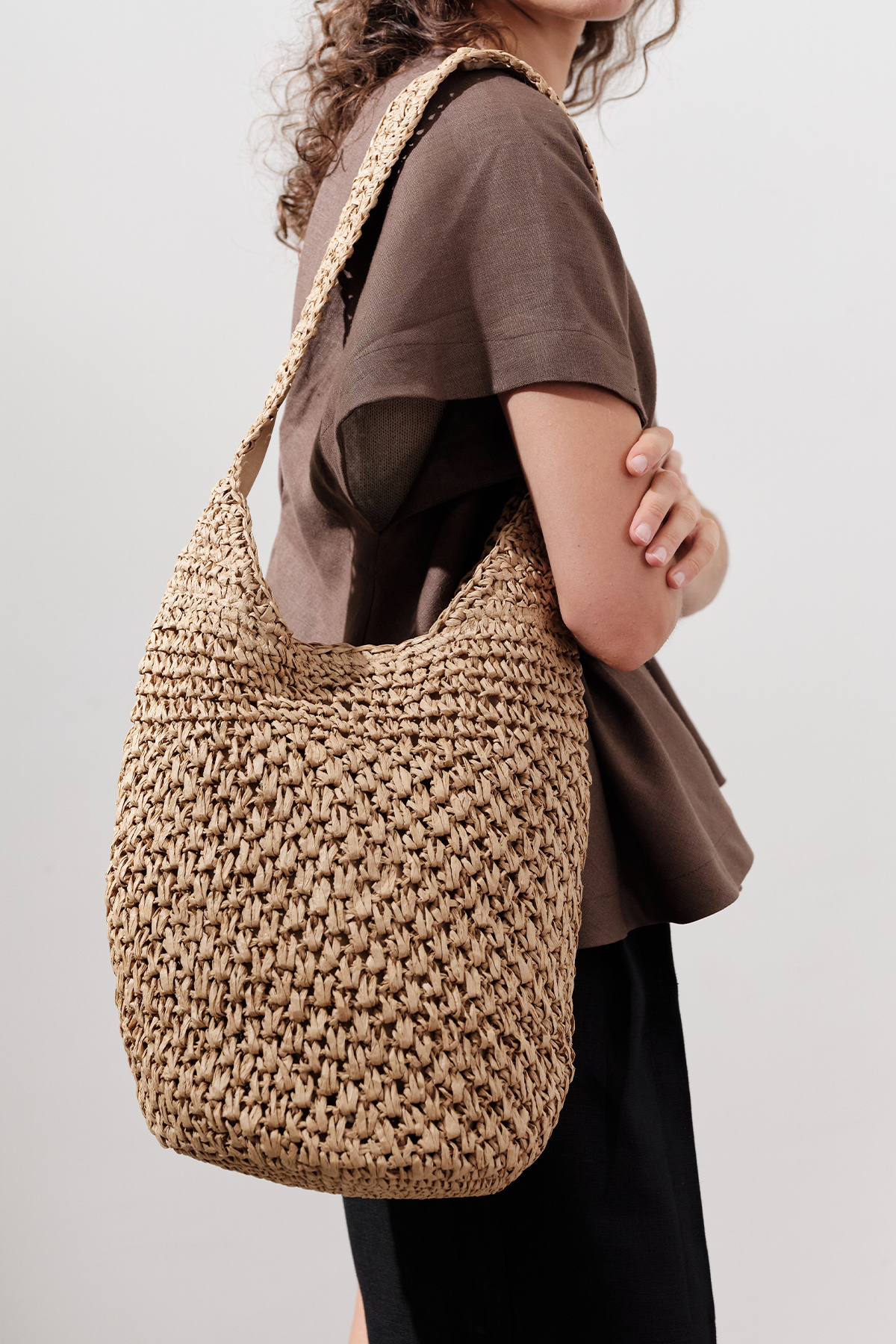 BRAIDED WICKER CROSSBODY BAG NATURAL