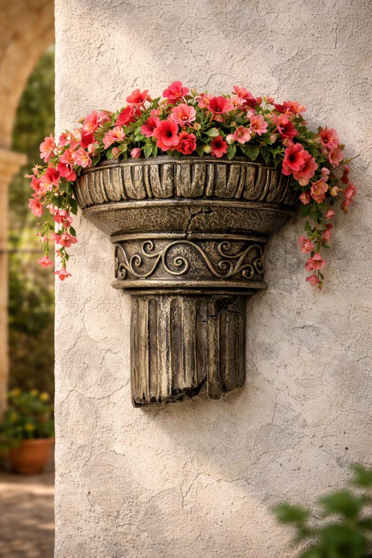 Wall Pot Large Size 30cm Roman Column Design Flower Pot Vase Custom Design Handmade Decorative Flower Pot