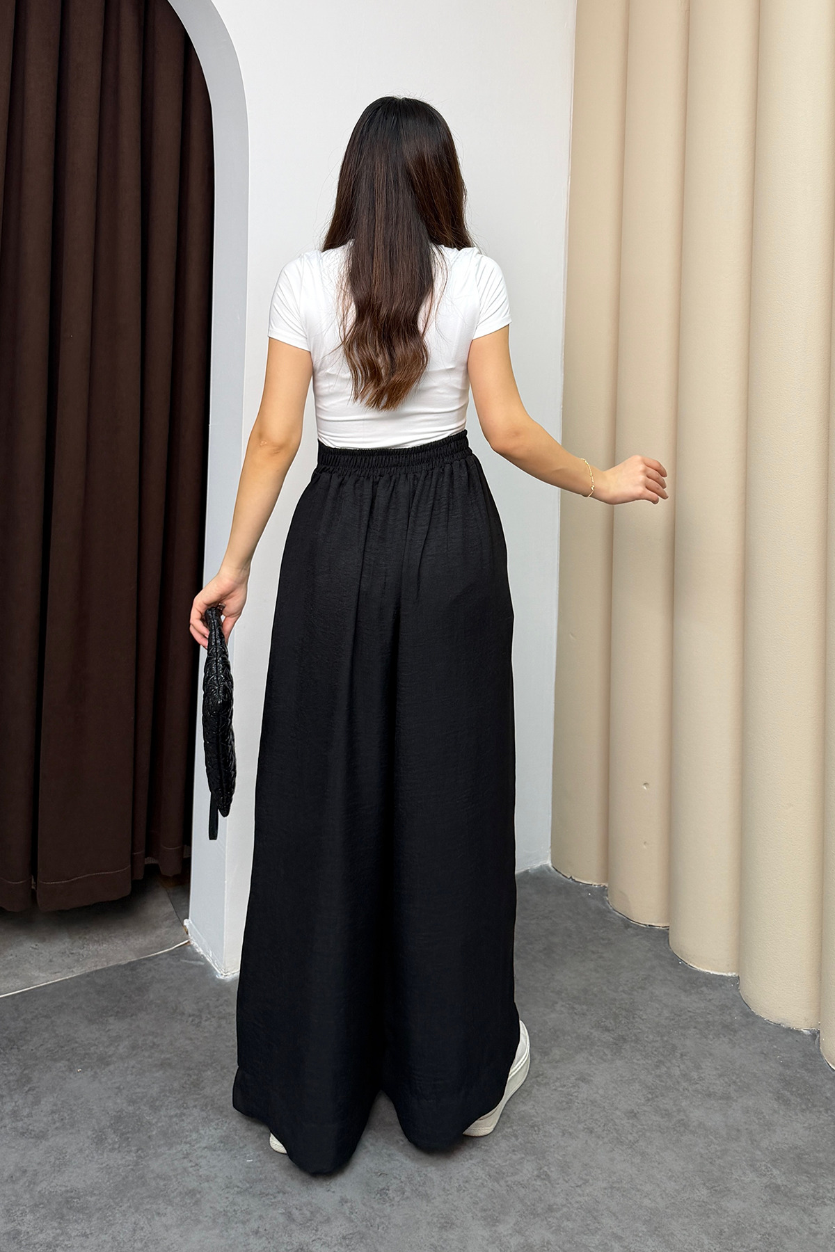 Hatun Atila  Pileli Arka Beli Lastikli Geniş Paça Filamlı Keten Palazzo Pantolon 8980 - Siyah - Görsel 8