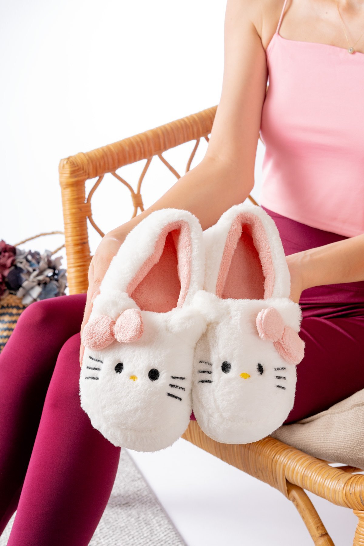 Slipcat Yumuşak Tüylü Peluş Panduf Terlik Ev Kadın Panduf