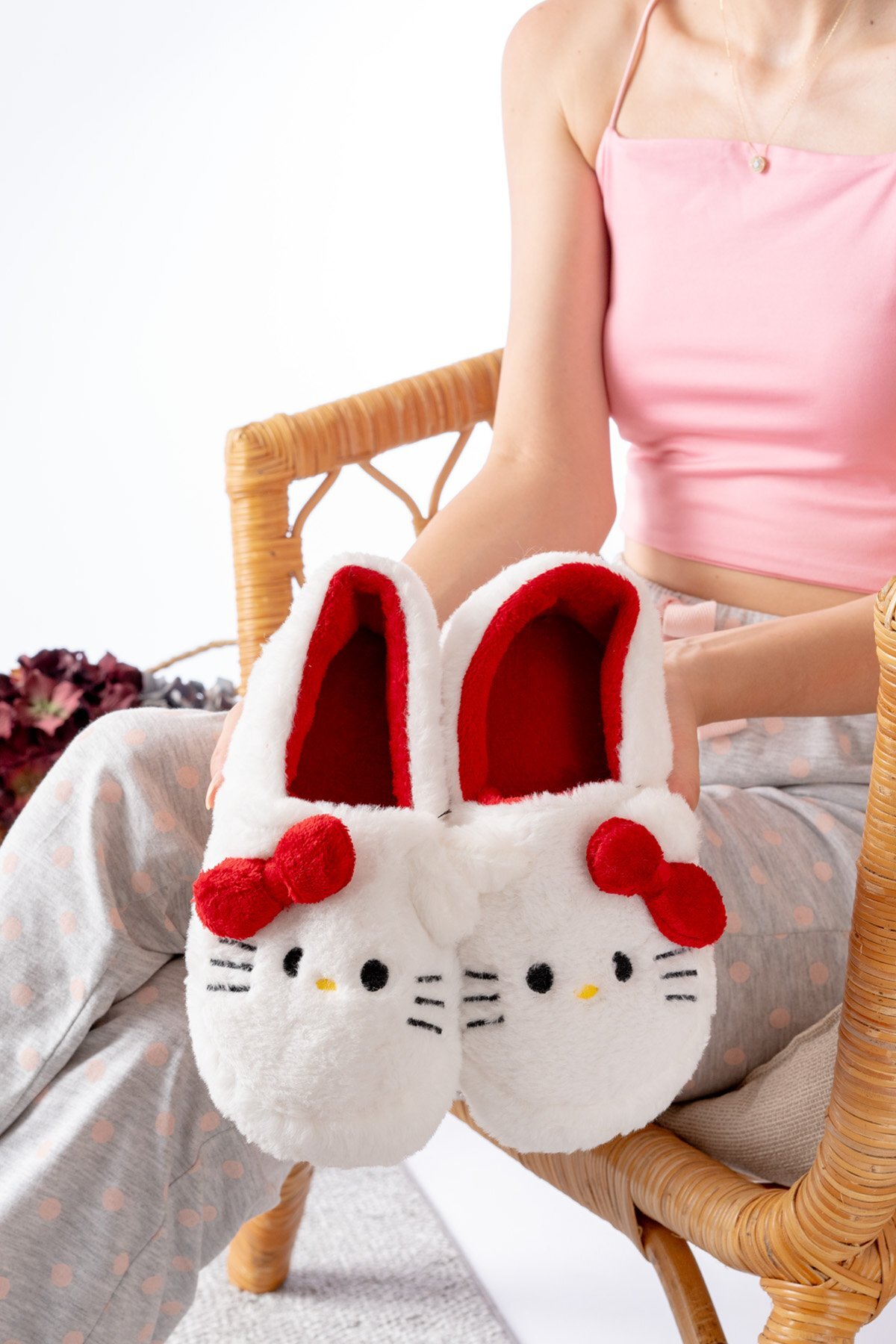 Slipcat Yumuşak Tüylü Peluş Panduf Terlik Ev Kadın Panduf