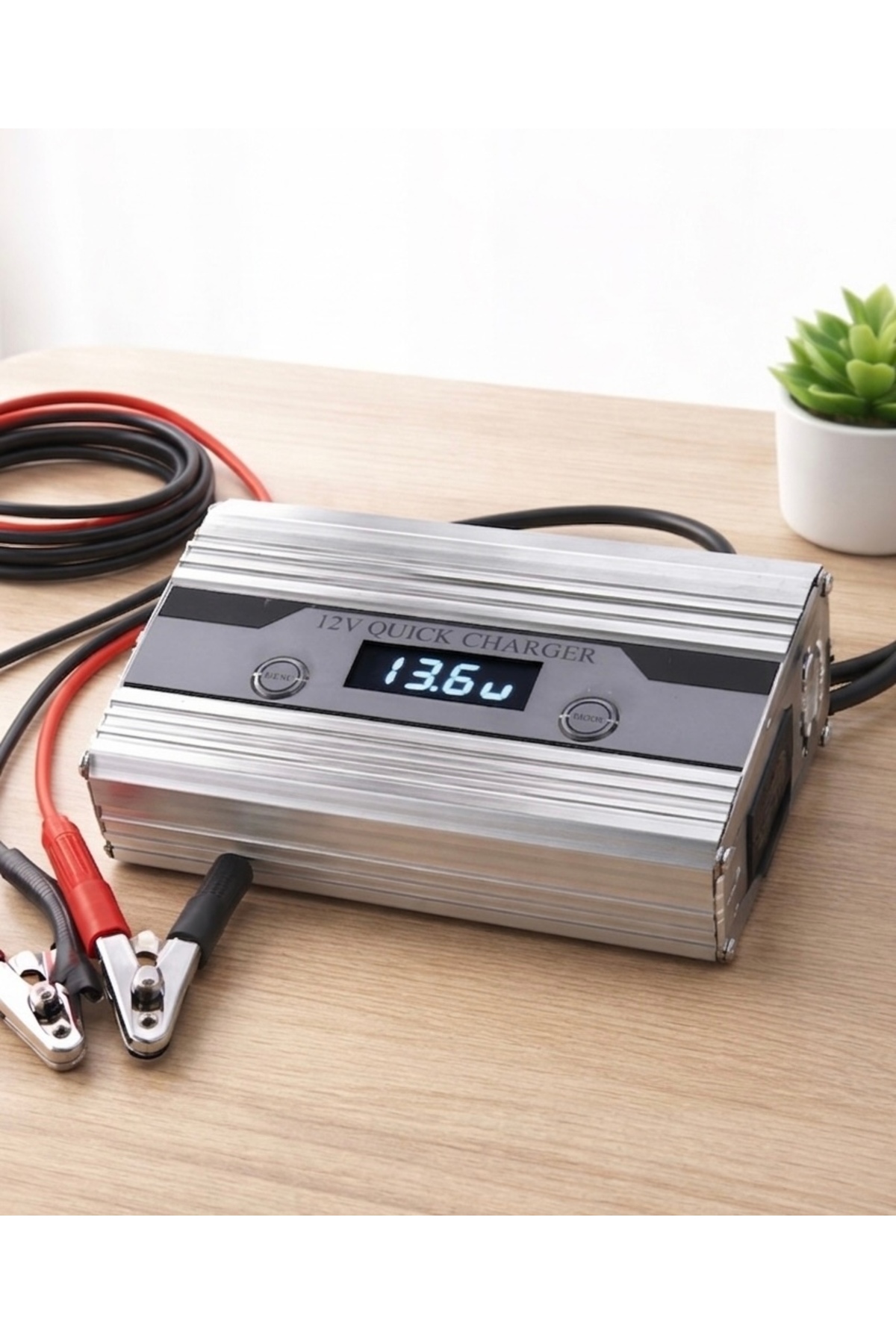 Ventiuno 12V Akıllı Akü Şarj Cihazı - 12A/20A/30A Ayarlanabilir