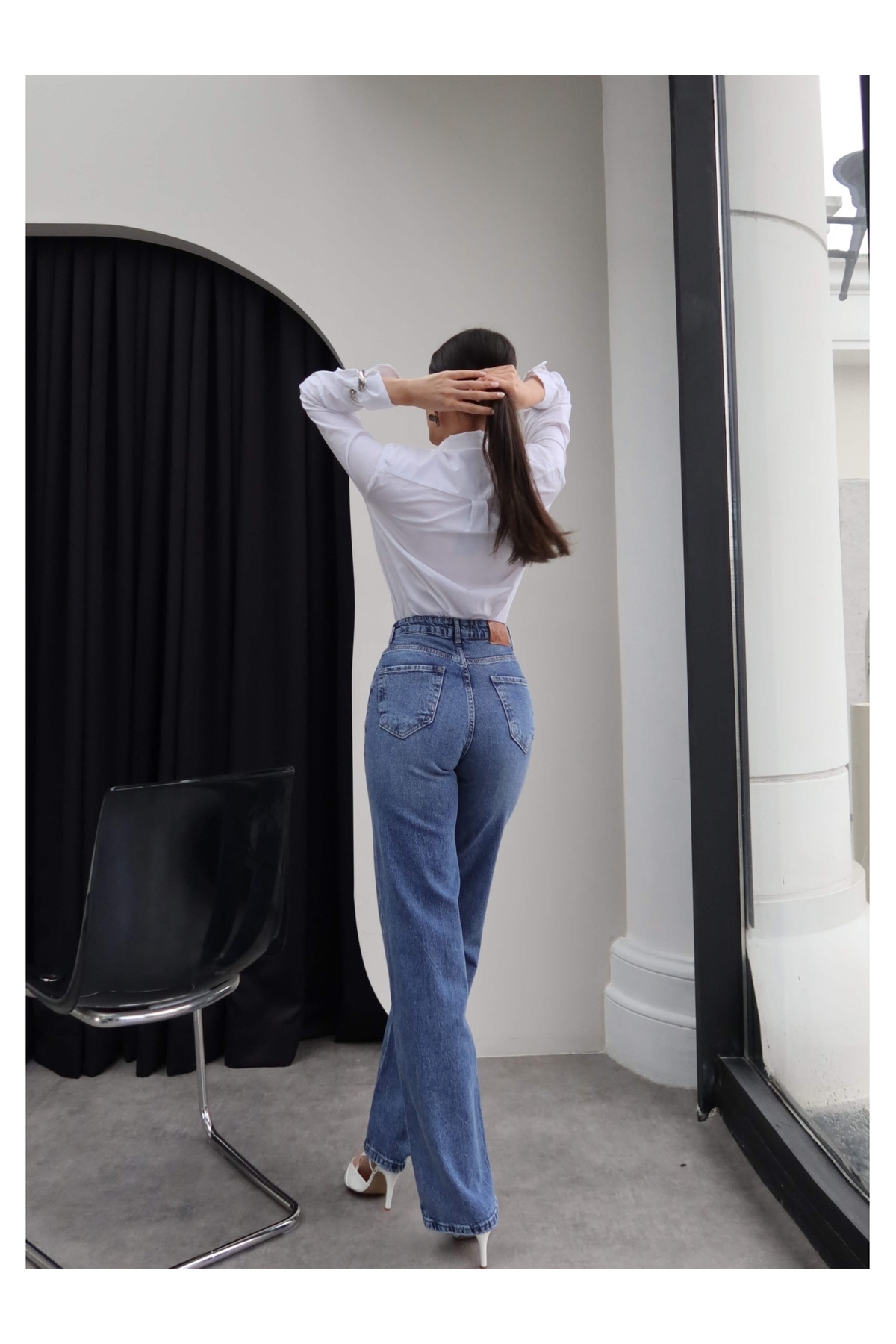 ESRAHELVACI Çapraz Bel Detaylı Wide Leg Jean görsel 5