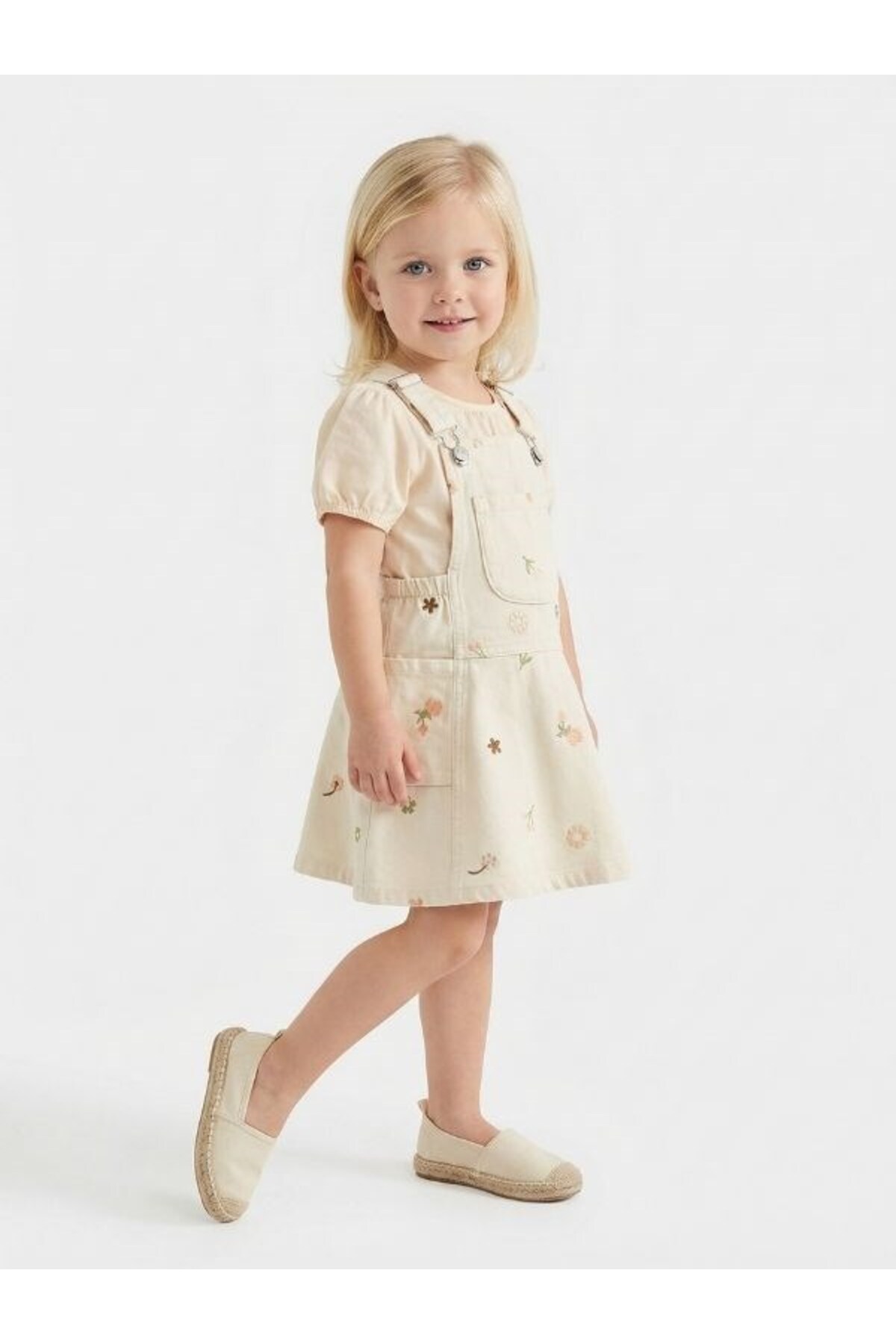 Zekids Kız Bebek Nakış Detaylı Şık Salopet Elbise fotoğrafı 2 (önizleme)