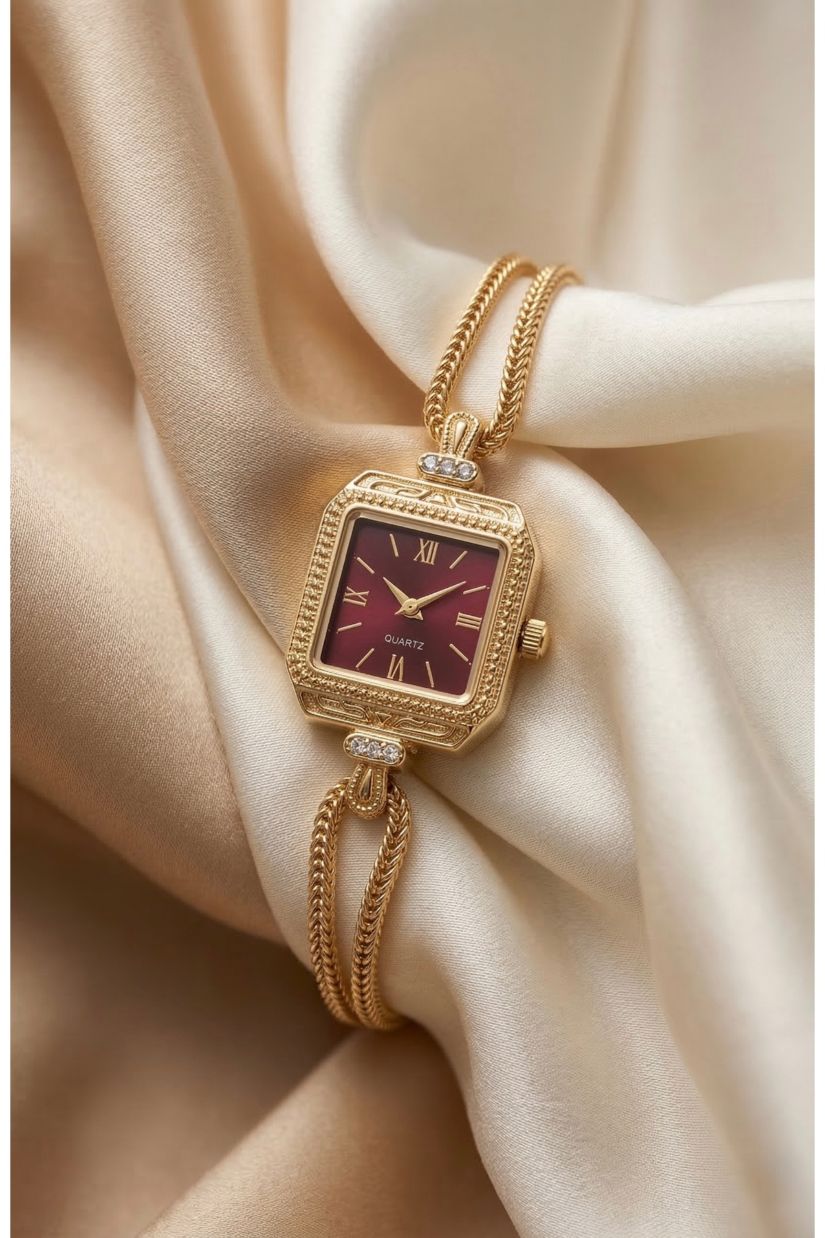 KLISHE Butik  Kadın Çelik Saat Gold Renk Bordo Kadran Vintage Kare Kasa Taşlı Lüks Zarif Şık Kadın Kol Saati 2026 - Görsel 3