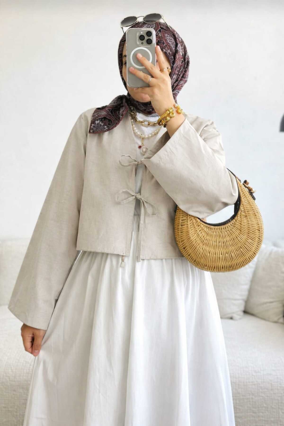 Giyim Gezegeni  Önü Bağlamalı Açık Taş 2 Bağcıklı Kimono Gömlek Modern Şık Yeni Sezon Kimono Yeni Sezon