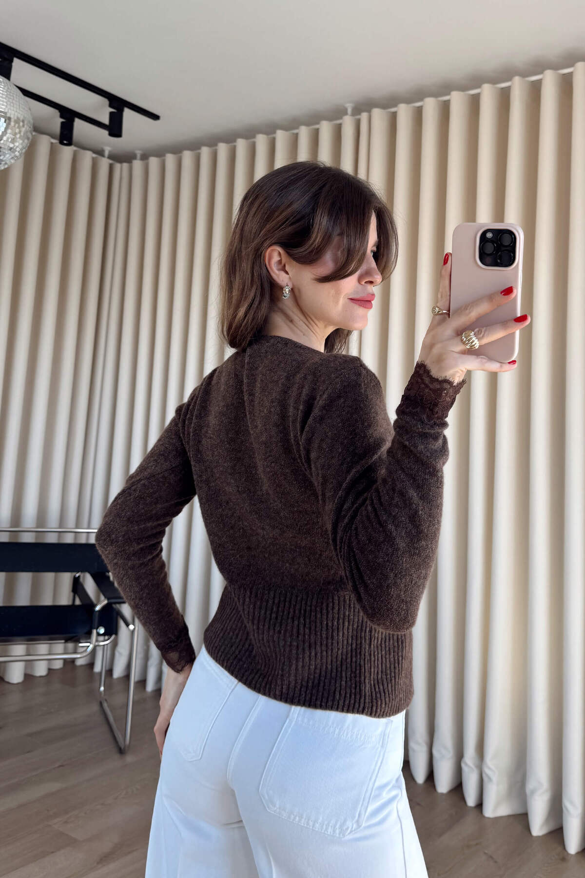 Sue Store  Acı Kahve Dantel Detaylı Düğmeli Yünlü Hırka - Görsel 4