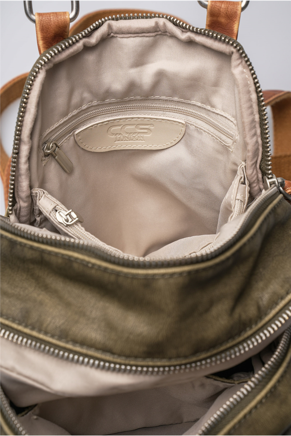 ÇÇS 18075 Kadın Omuz Ve Sırt Çantası fotoğrafı 7 (önizleme)