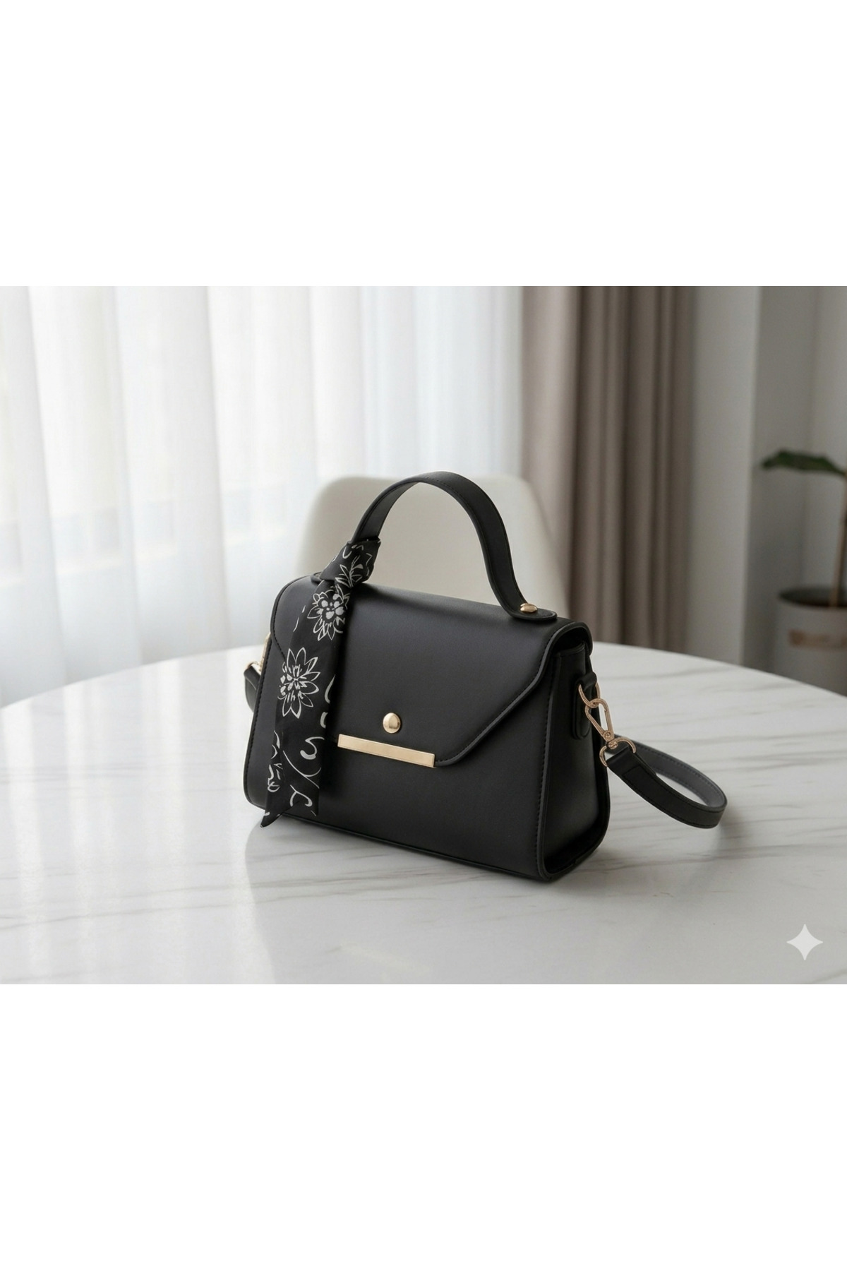 ZEGİ BAGS &MORE Siyah Suni Deri Fular Detaylı El Ve Omuz Çantası görsel 3