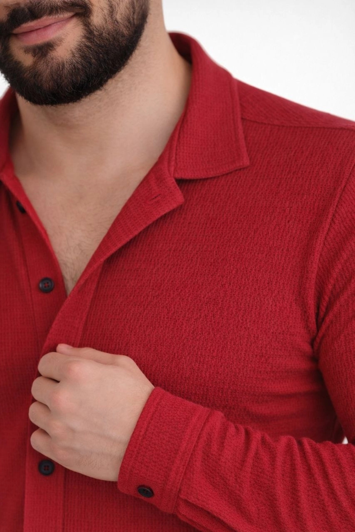 pilelistore Erkek Waffle Kumaş Uzun Kollu Düğmeli Açık Yaka Regular Fit Gömlek - Kırmızı fotoğrafı 2 (önizleme)