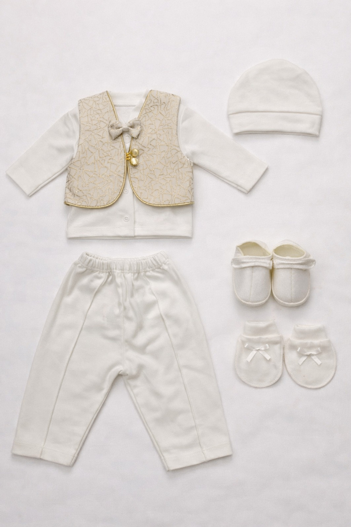 My Babies Label Lüks Mevlüt & Sünnet Bebek Takımı – 6 Parça Krem Gold Şık Set fotoğrafı 4 (önizleme)