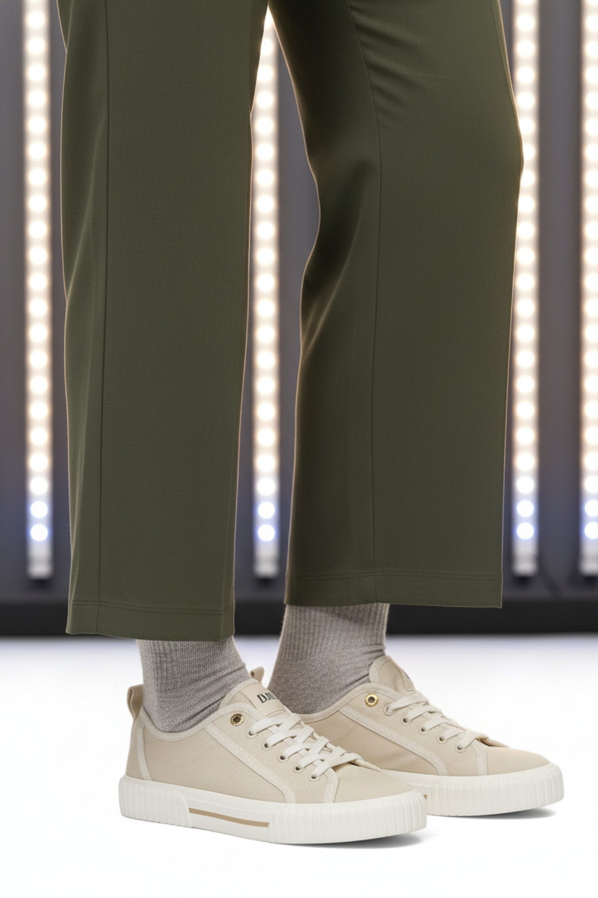 DP-9687Beige Casual Women's Sneaker