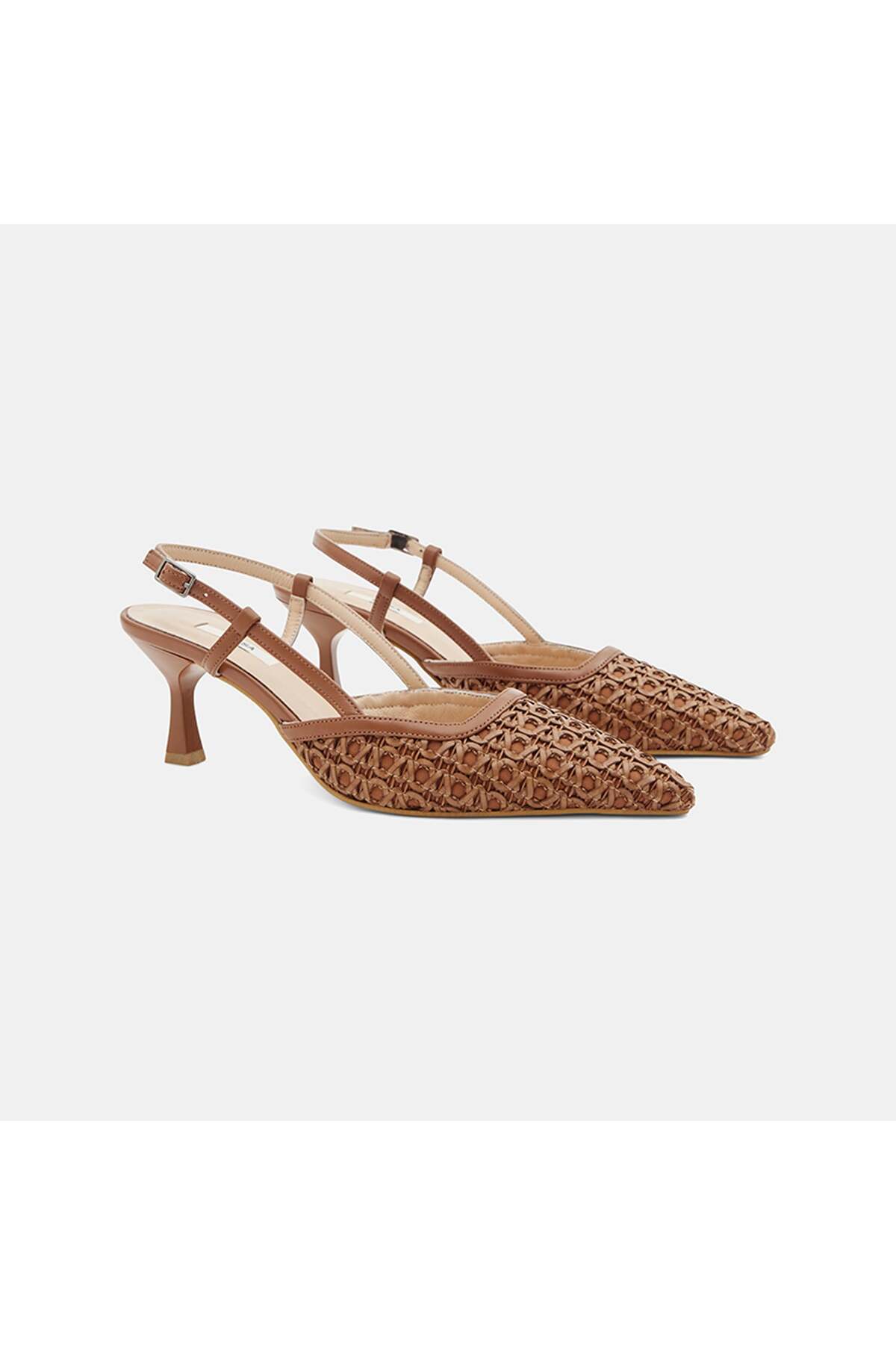 Women's Tan Pointed Toe Slingback Leather Heels