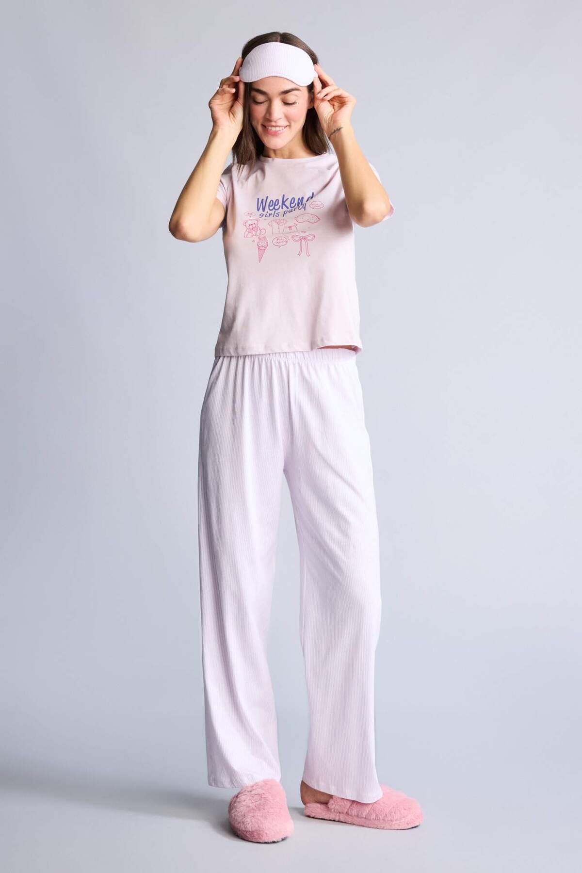 Defacto 100% Cotton Regular Fit Short Sleeve 3-Piece Pajama Set H2022Ax26Sm