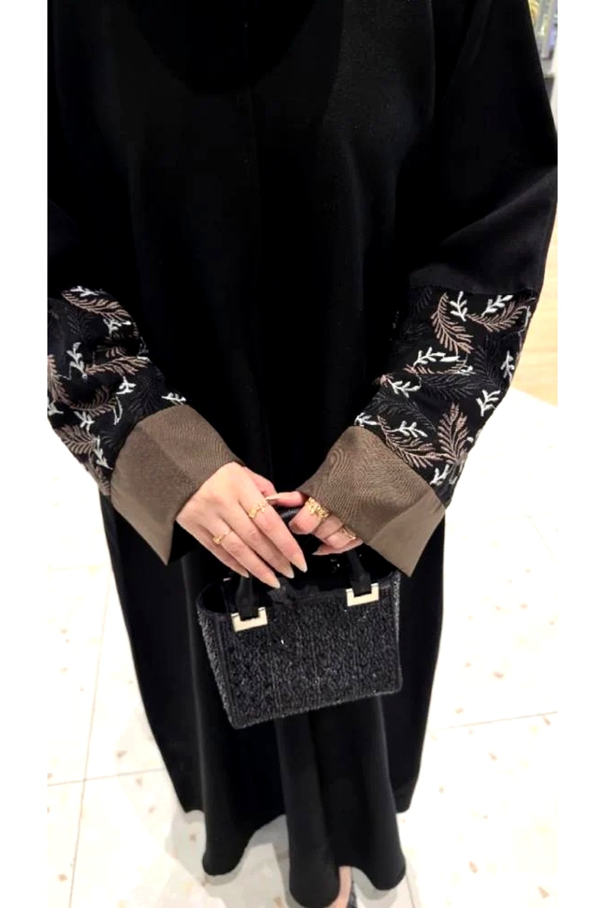 عباية لمار ربع كلوش