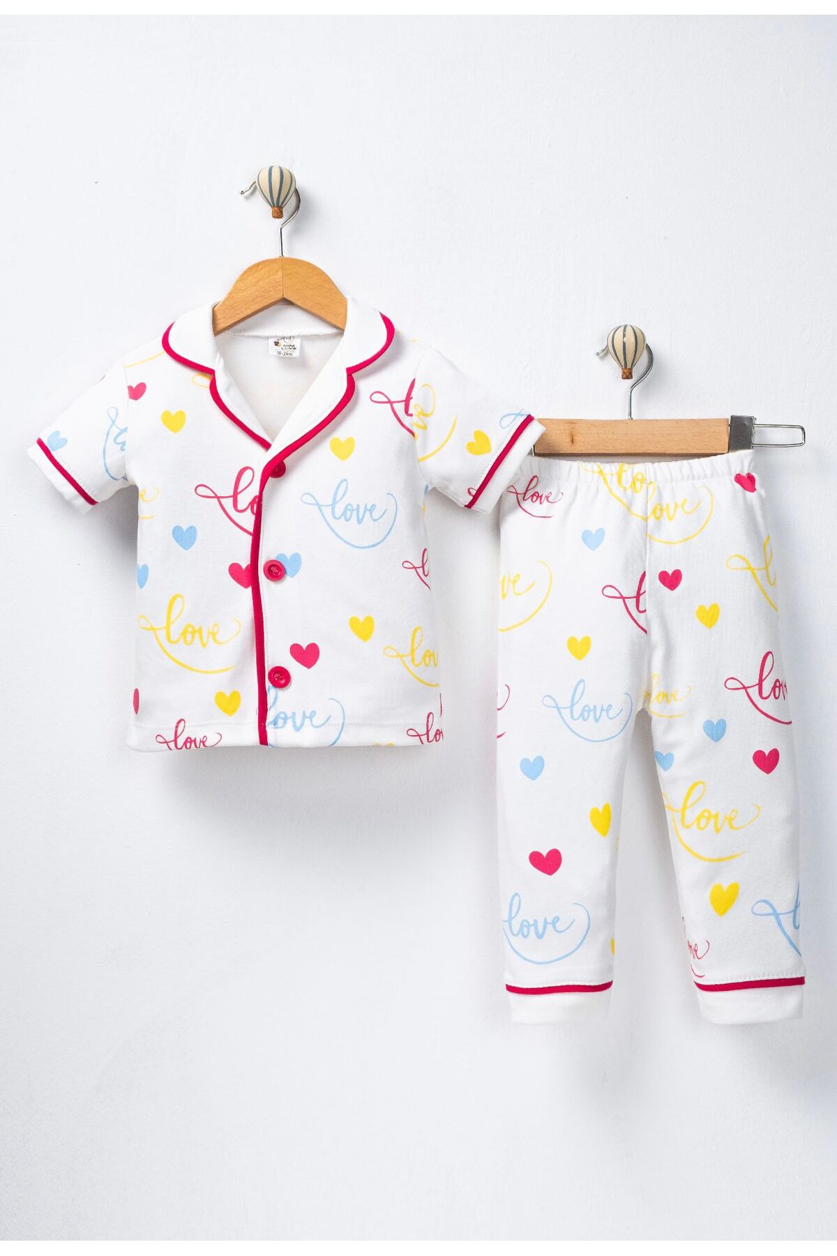 derin baby %100 Pamuk Kısa Kollu Düğmeli Yazlık Minik Renkli Kalp Love Desenli Unisex Bebek Çocuk Pijama Takımı fotoğrafı 2 (önizleme)