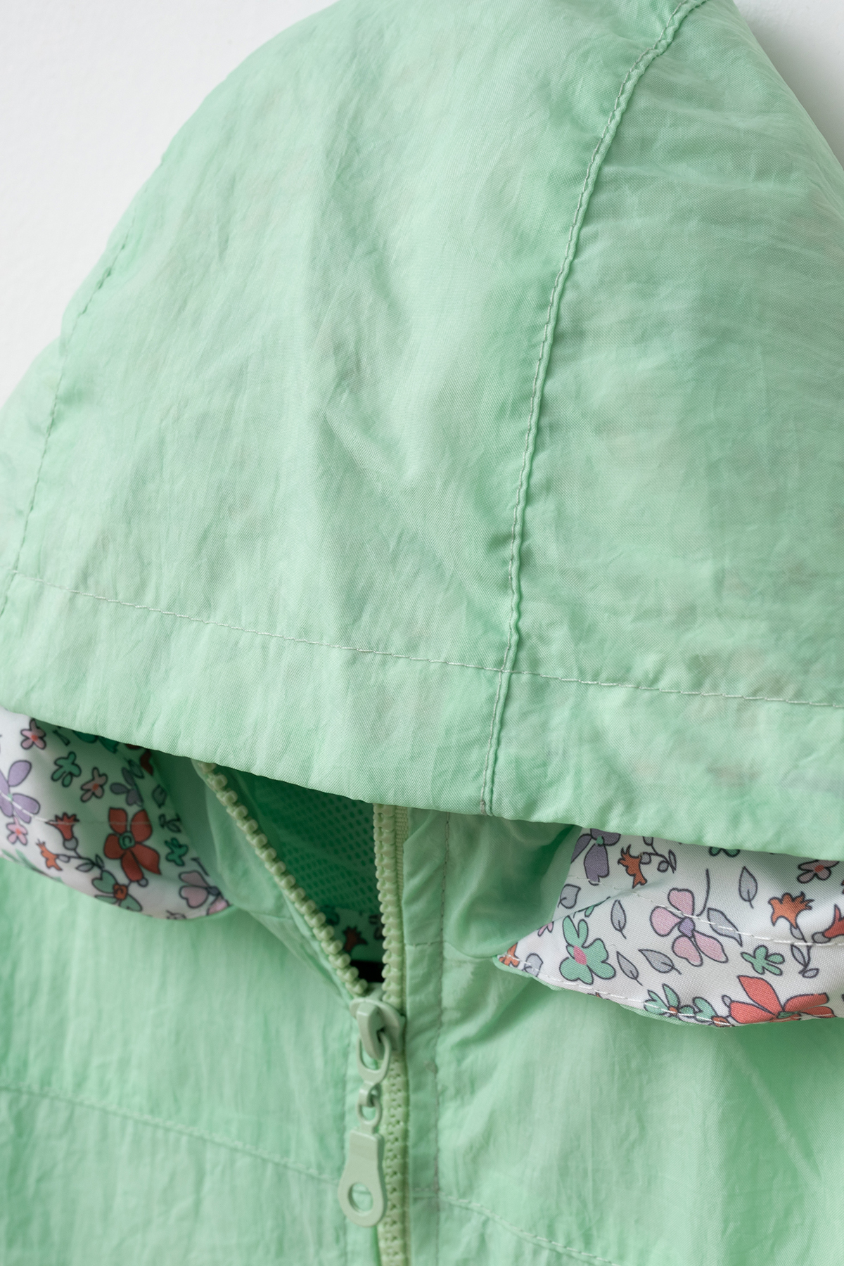 tinibud Premium Kapüşonlu Kız Çocuk Yağmurluk 2-9 Yaş Nefes Alabilir File Astarlı Hafif Rahat Şık fotoğrafı 3 (önizleme)