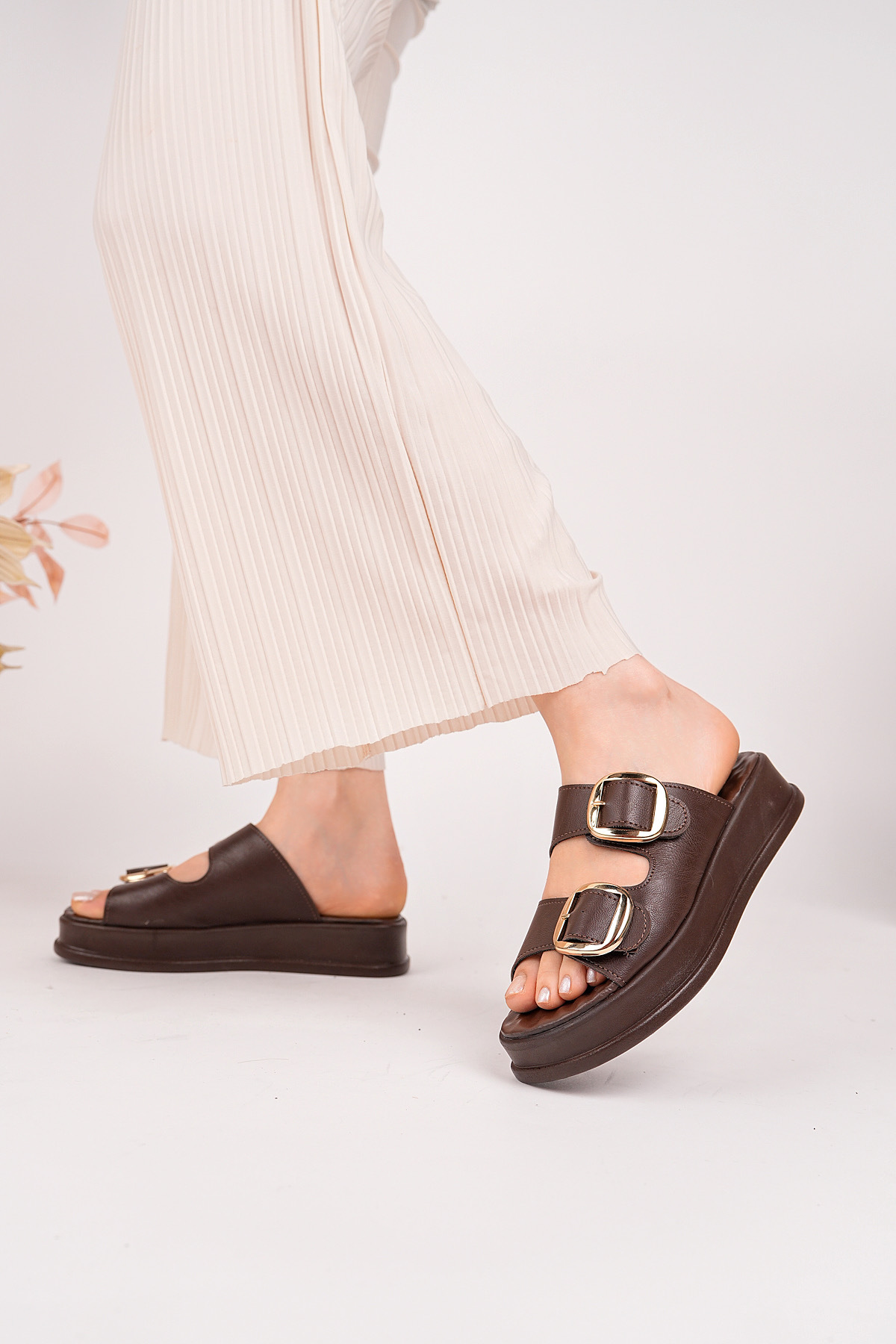 Women's Bitter Coffee Double Buckle Women's Slippers