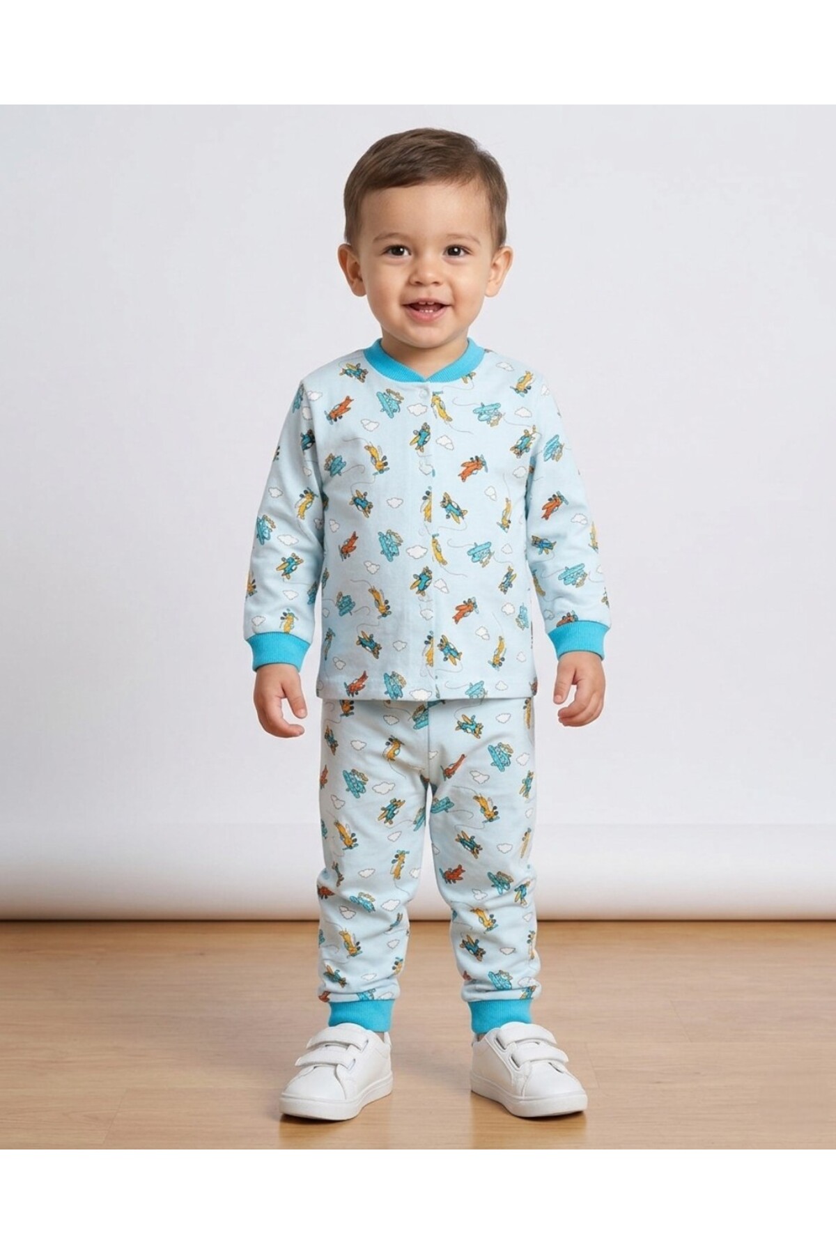 Ege Bebek Erkek Çocuk Çıtçıtlı Uçak Baskılı 2-6 Yaş %100 Pamuklu Mevsimlik Gecelik Pijama Takımı fotoğrafı 3 (önizleme)