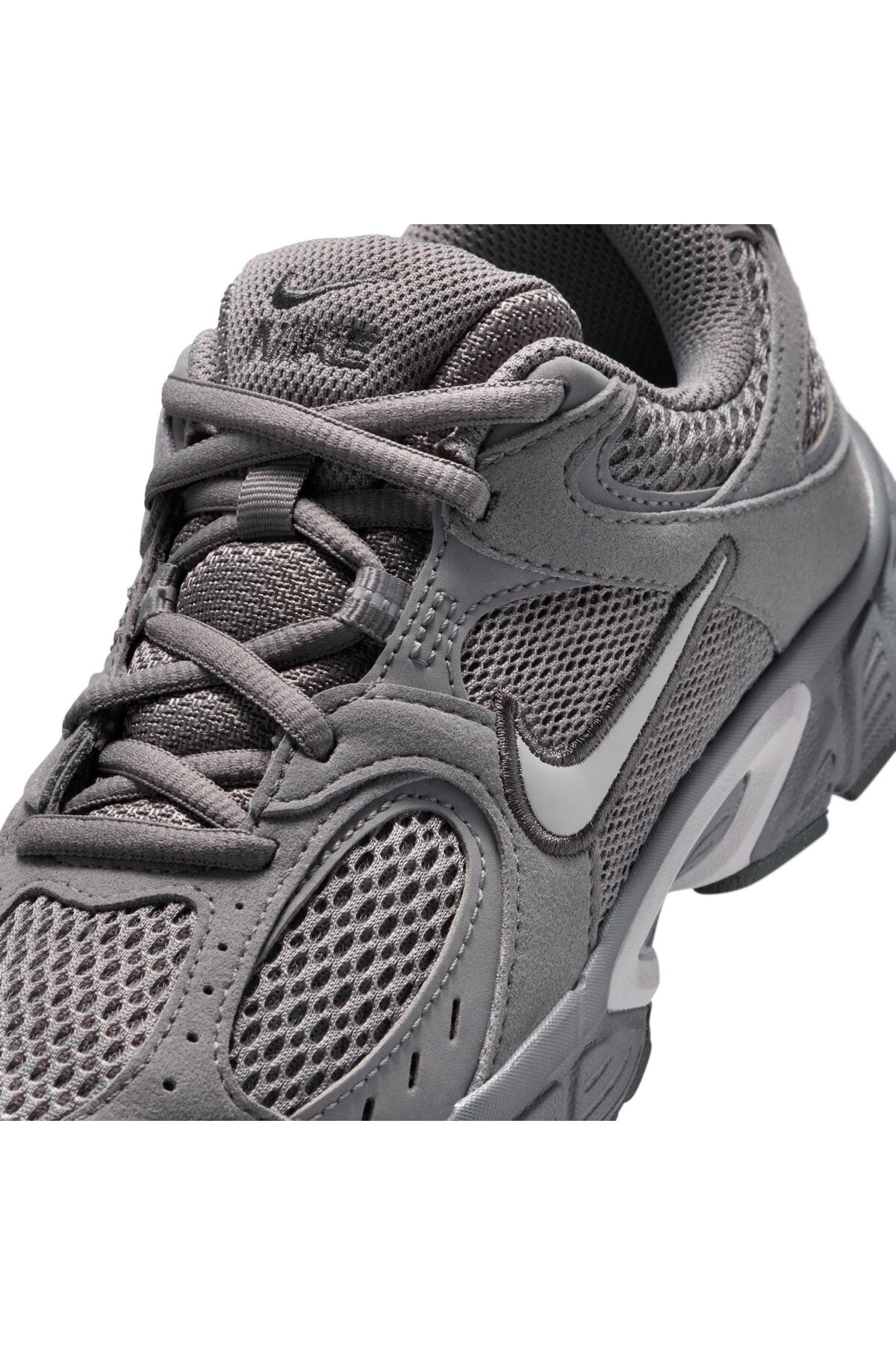 Nike  Spor Ayakkabı Günlük V5 RNR Rahat Spor Ayakkabı Süet Detaylı - Görsel 3