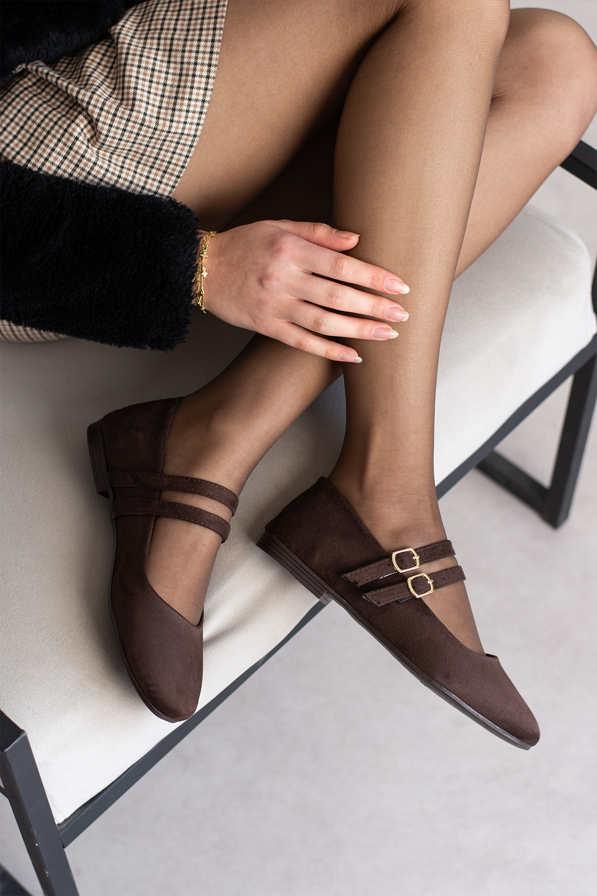 Pabuç Rüyası  Çift Bantlı Zarif Süet Babet