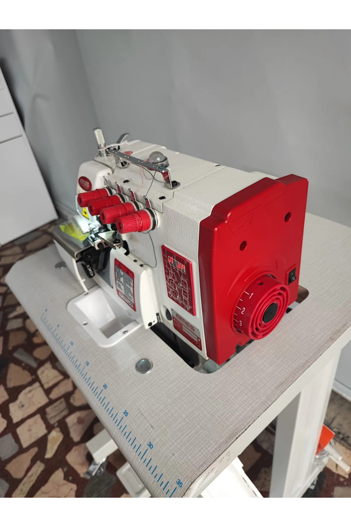 AMES AS-747-ED Mekanik 4 İplik Masalı Overlok 55 cm mini masalı