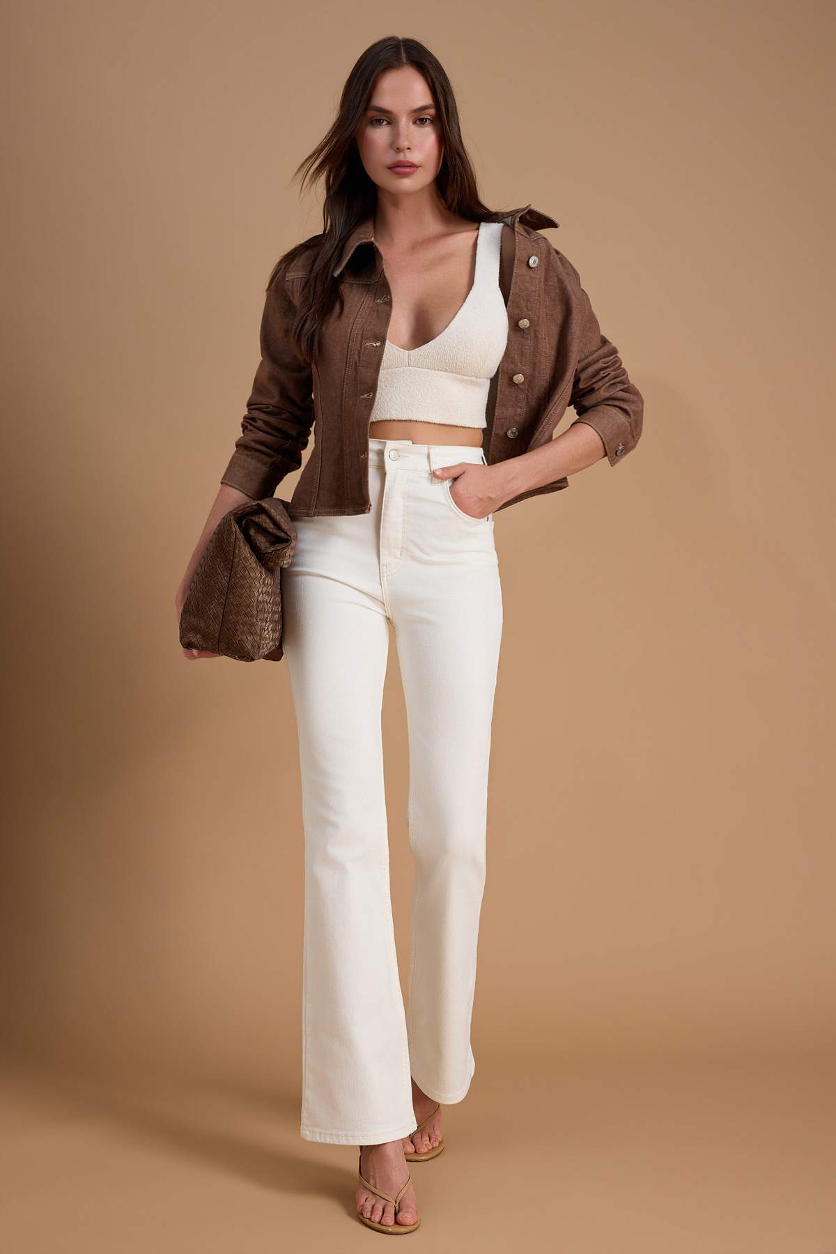 Trendyolmilla  Ekru Yüksek Bel Ekstra Esnek Flare İspanyol Paça Jeans TWOSS26JE00174