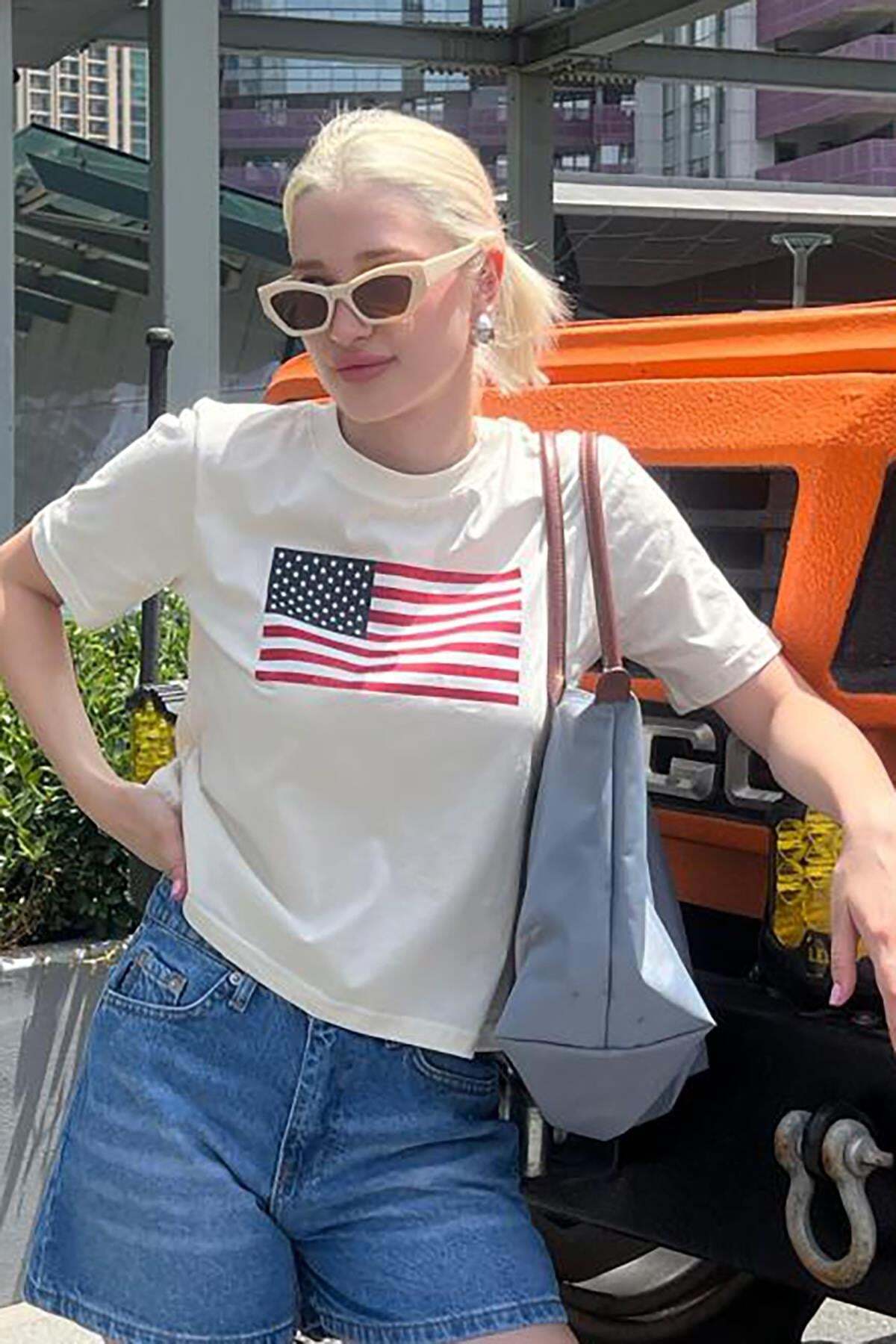 Madmext Lacivert Bisiklet Yaka Pamuklu Kısa Kollu Kadın T-Shirt MG2150 görsel 4