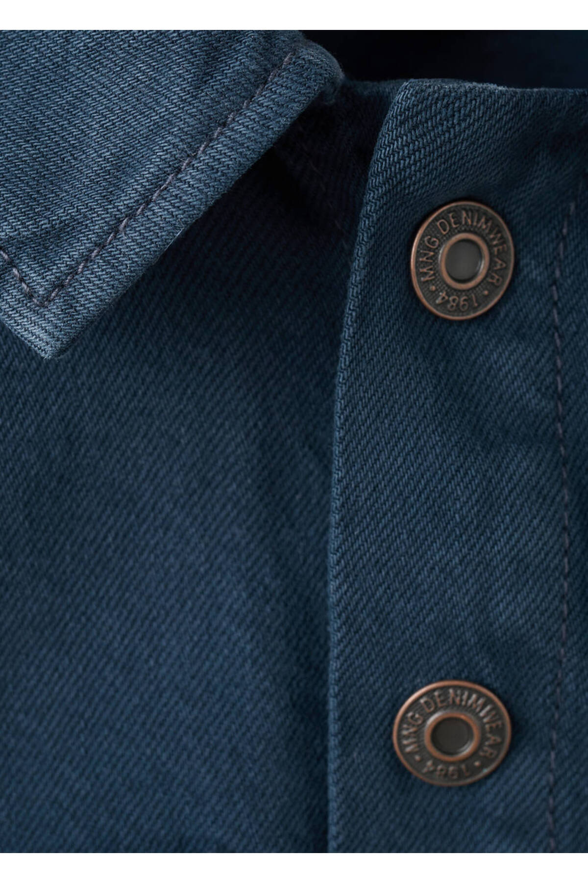 MANGO Baby Kürk yakalı denim mont fotoğrafı 5 (önizleme)