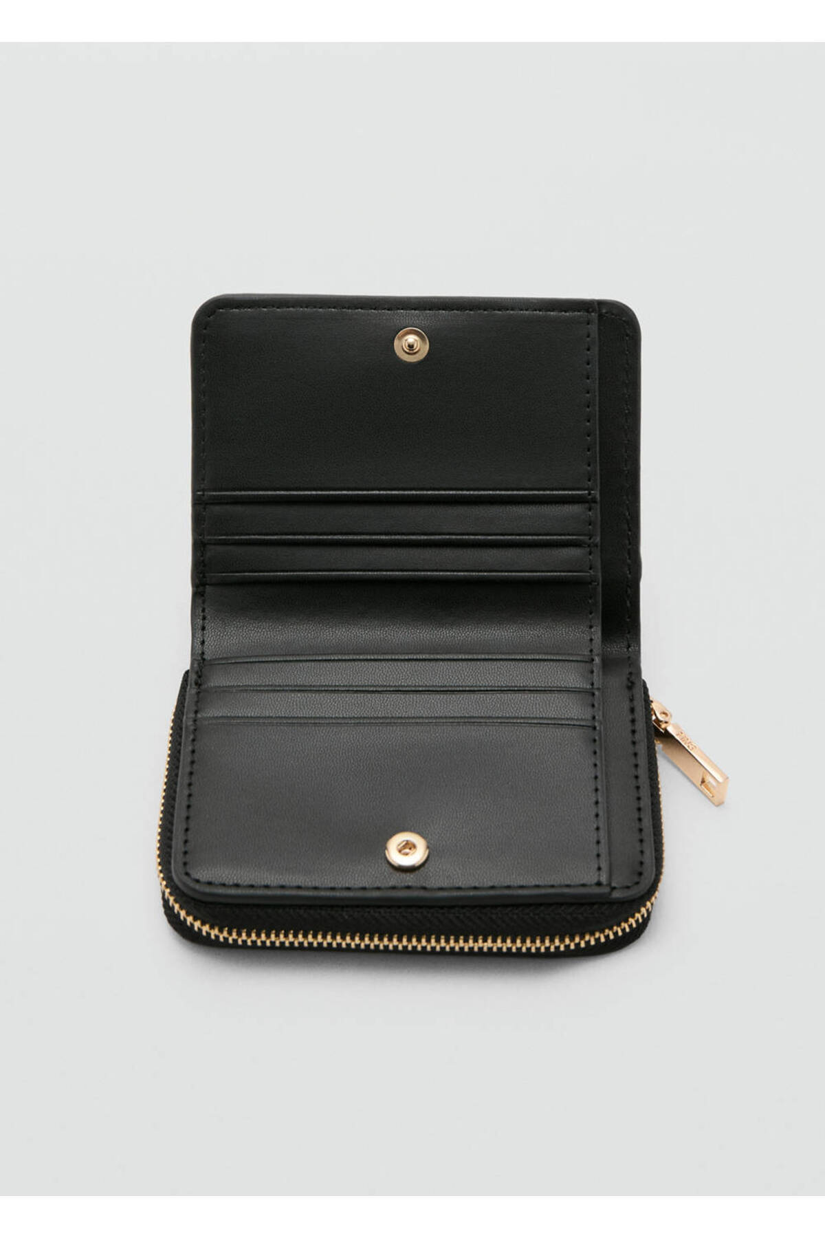 MANGO  Orta boy parlak parlak timsah derisi görünümlü cüzdan - Görsel 3