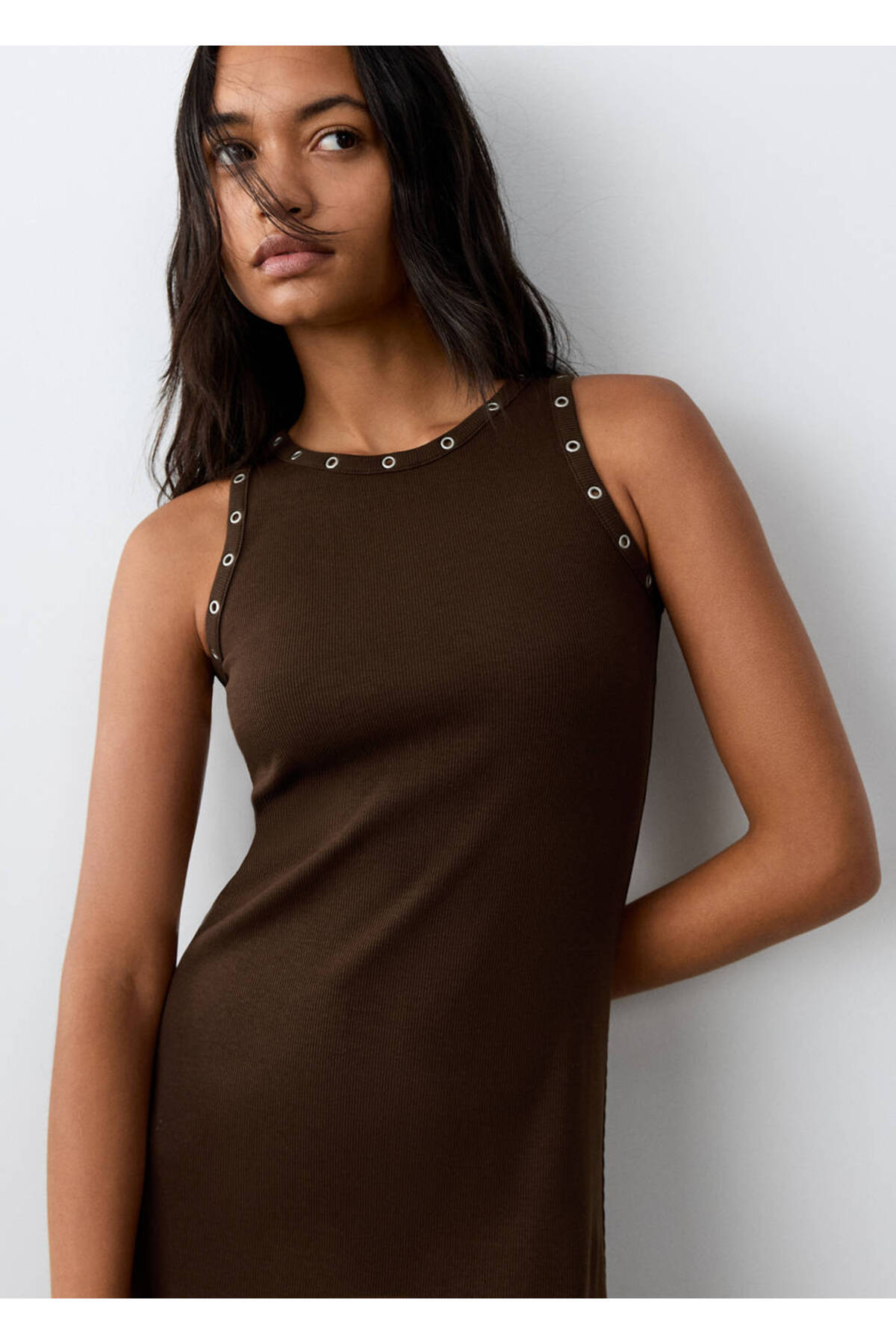 MANGO Teen  Uzun triko zımbalı elbise - Görsel 7