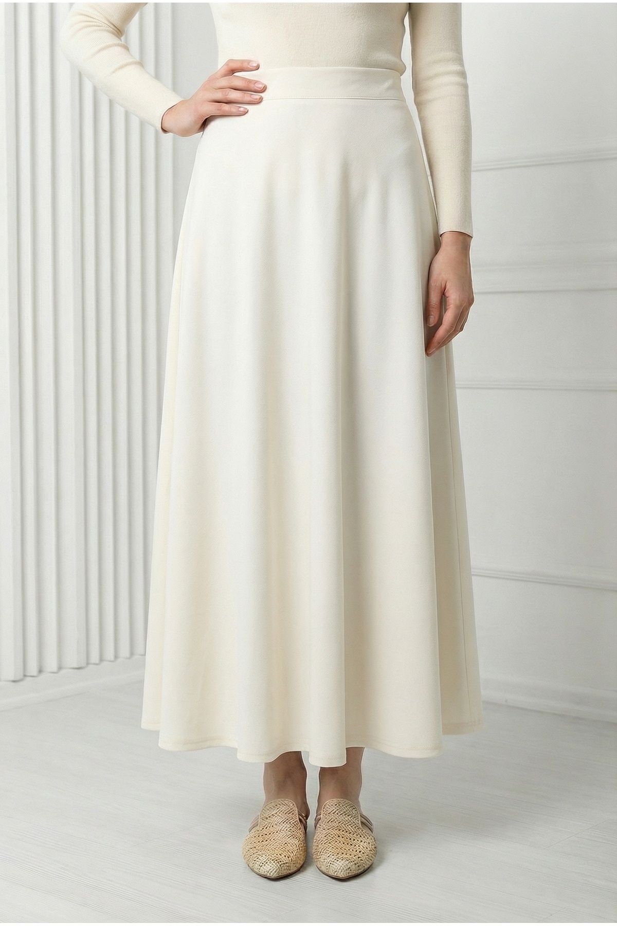 Fayetta Flared Daisy Skirt-EK716 Ecru