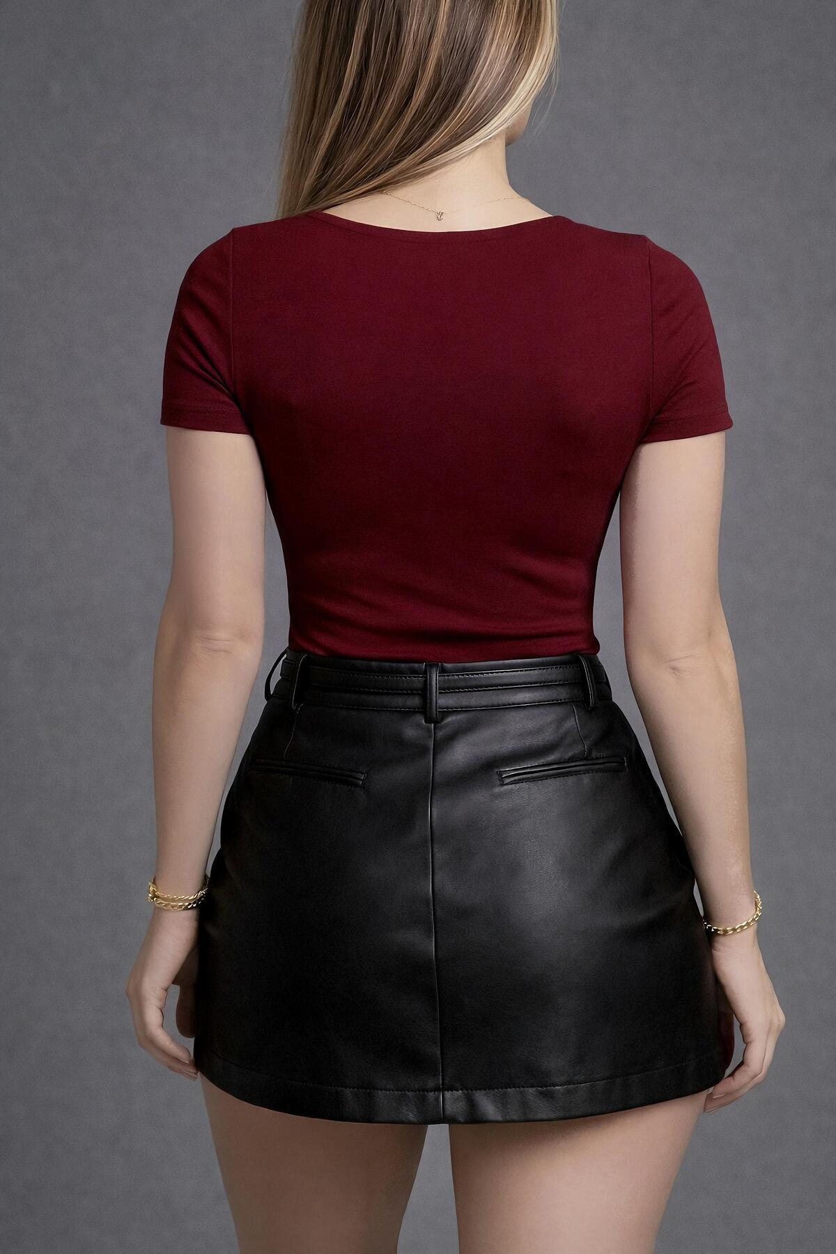 MODiSCHO Kadın Bordo Kare Yaka Slim Fit Pamuklu Ultra Soft Likralı Kumaş Basic Bluz görsel 7