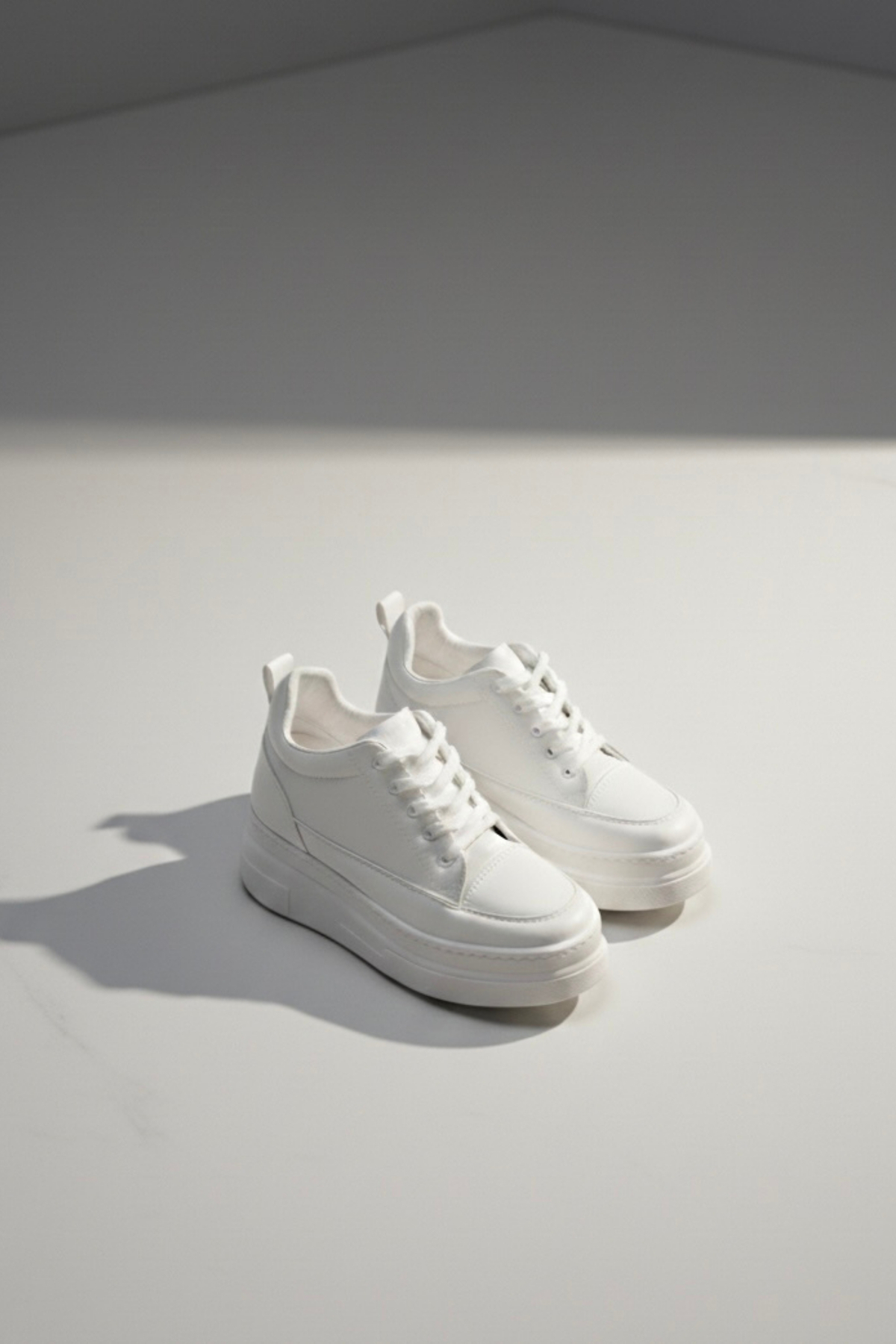 BonuStep  CloudLift Kadın Beyaz Gizli Topuk Bağcıklı Sneaker Günlük Rahat Spor Ayakkabı Boy Uzatan 8cm - Görsel 3