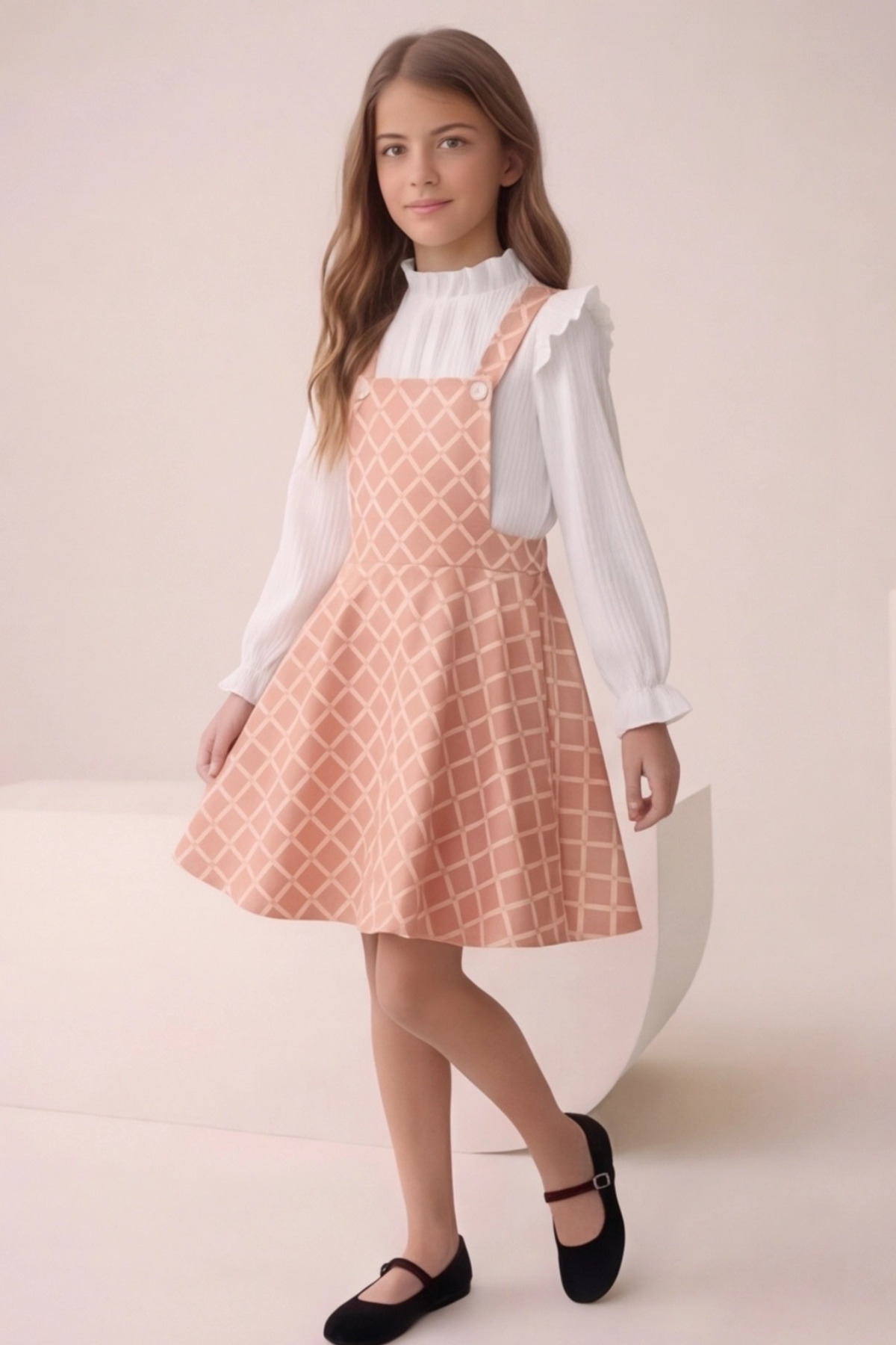 FESSHERA KİDS Kız Çocuk Baklava desen Salopet Jile ve Fitilli Bluz Takım - Fırfırlı 2'li Alt Üst Set fotoğrafı 4 (önizleme)