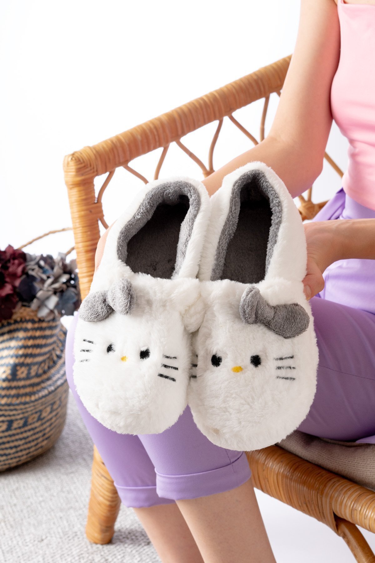 Slipcat Yumuşak Tüylü Peluş Panduf Terlik Ev Kadın Panduf