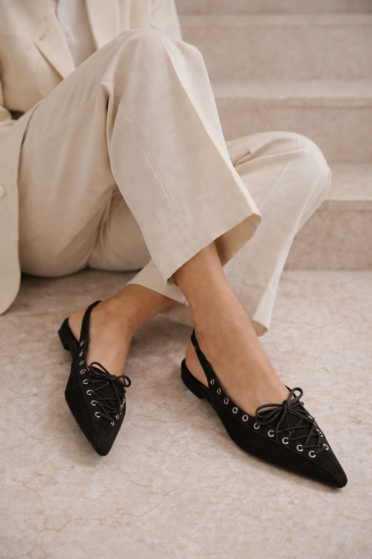 CİMİLİ SHOES Kadın Siyah Sivri Burun Bağcıklı Babet Günlük Ortopedik Tabanlı Ayakkabı