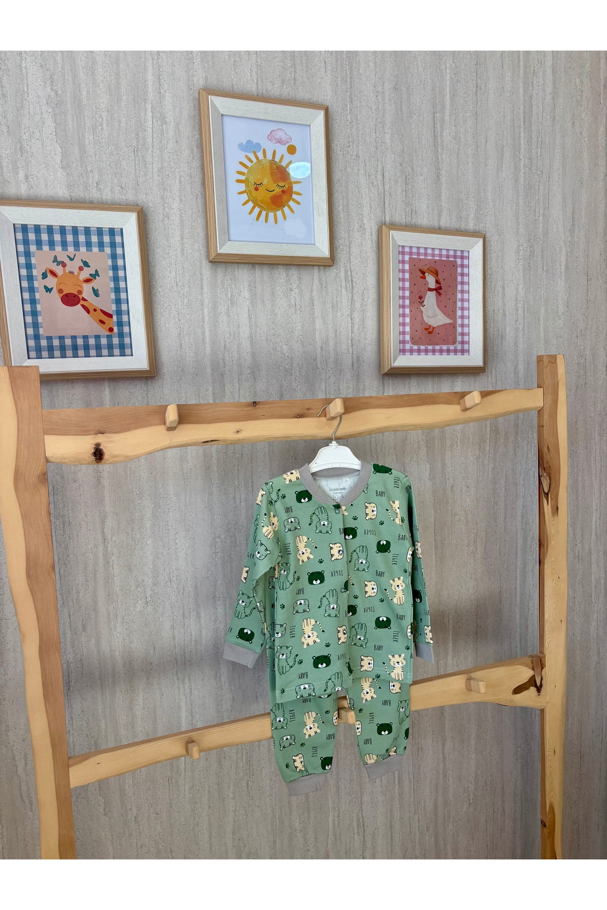 Seçkin Bebe Pijama Takımı fotoğrafı 2 (önizleme)
