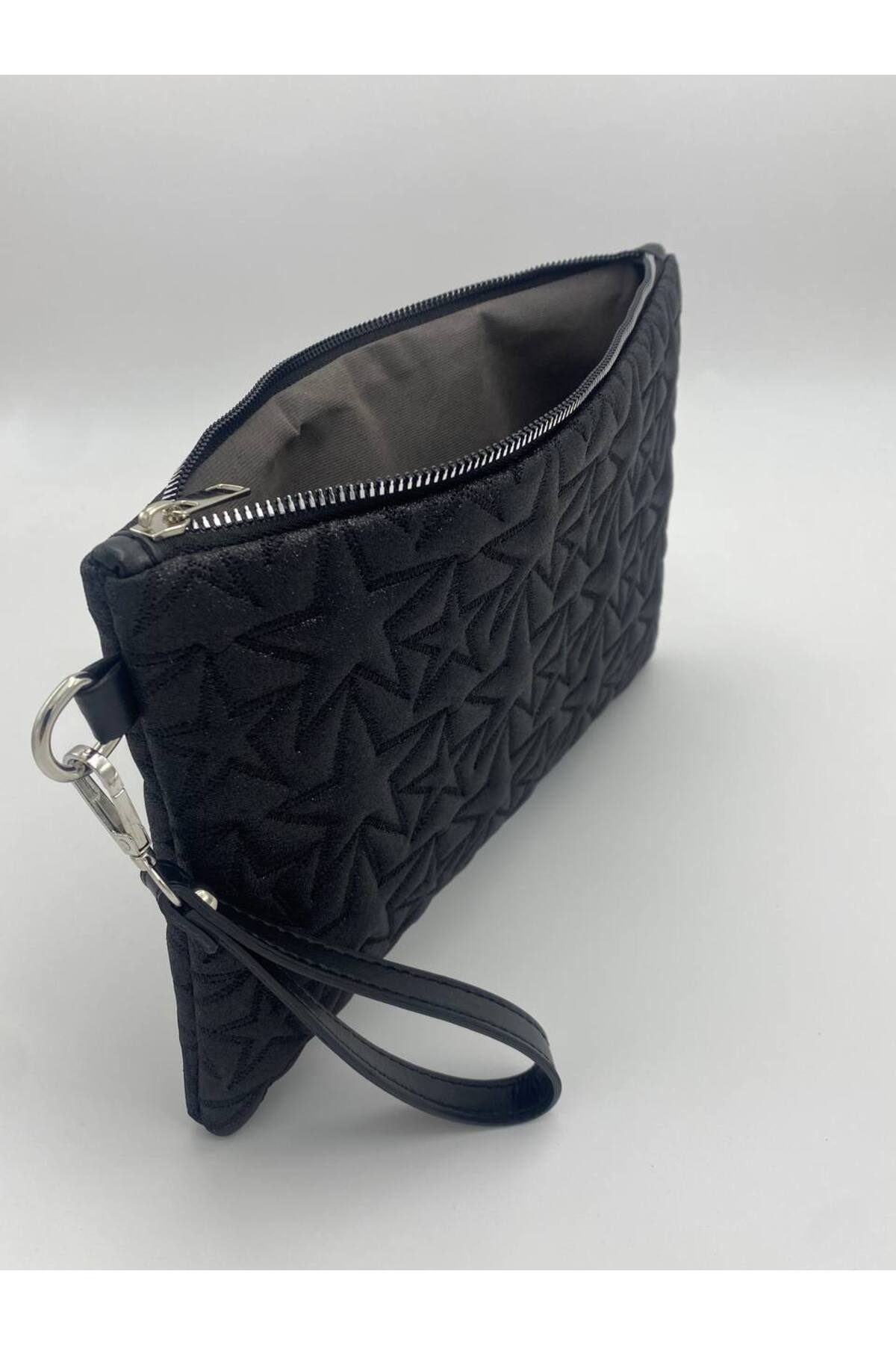 Siyah Yıldız Desenli Portföy & Clutch Kadın Çantası Çıkaralabilir Bilek Askılı 30 x 19 cm görünüm 3