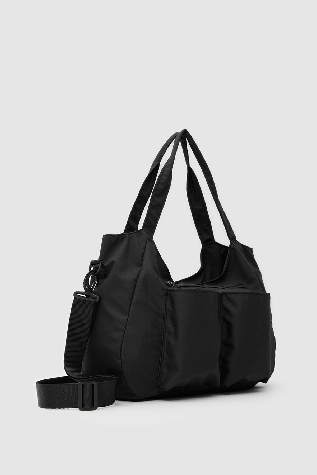 حقيبة رياضية يومية من القماش من بايا تكنيك باللون...