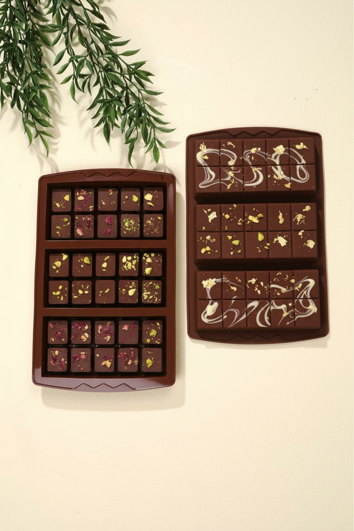 Silikon Dubai Çikolatası Kalıbı 10x24 cm 12 Bölmeli