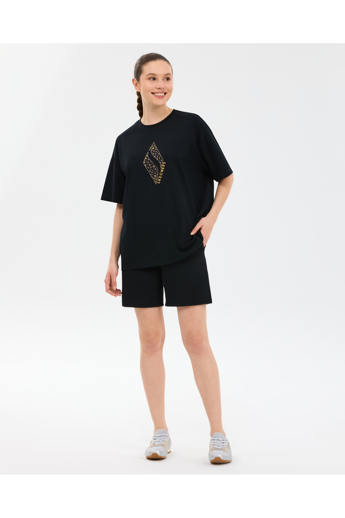 SKECHERS W Oversize Fit Graphic T-Shirt Kadın Siyah Tshirt S2610050-3817 görsel 4