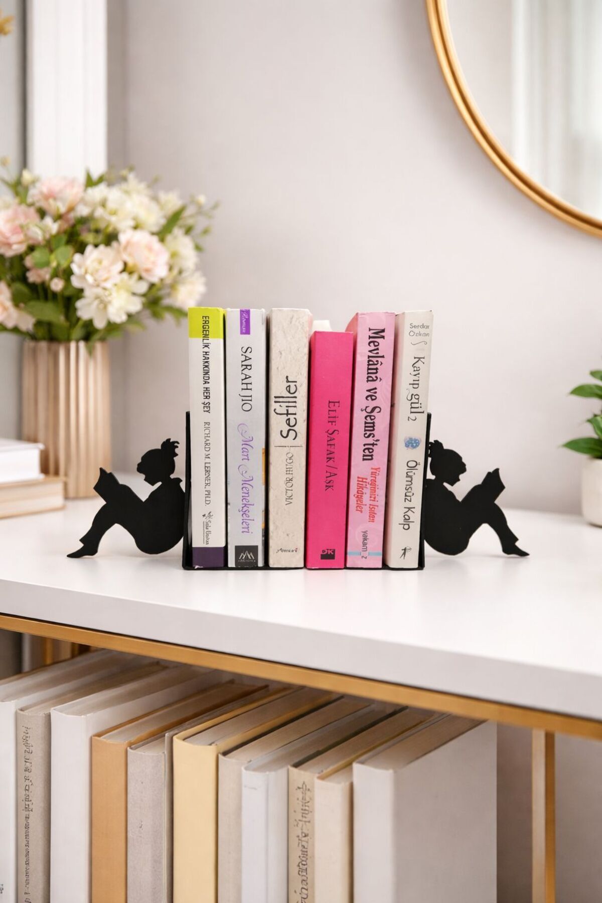 2nd Set ❤️ BLACK Woman Reading ❤️ ❤️ Book Holder Book Support METAL BOOKCASE