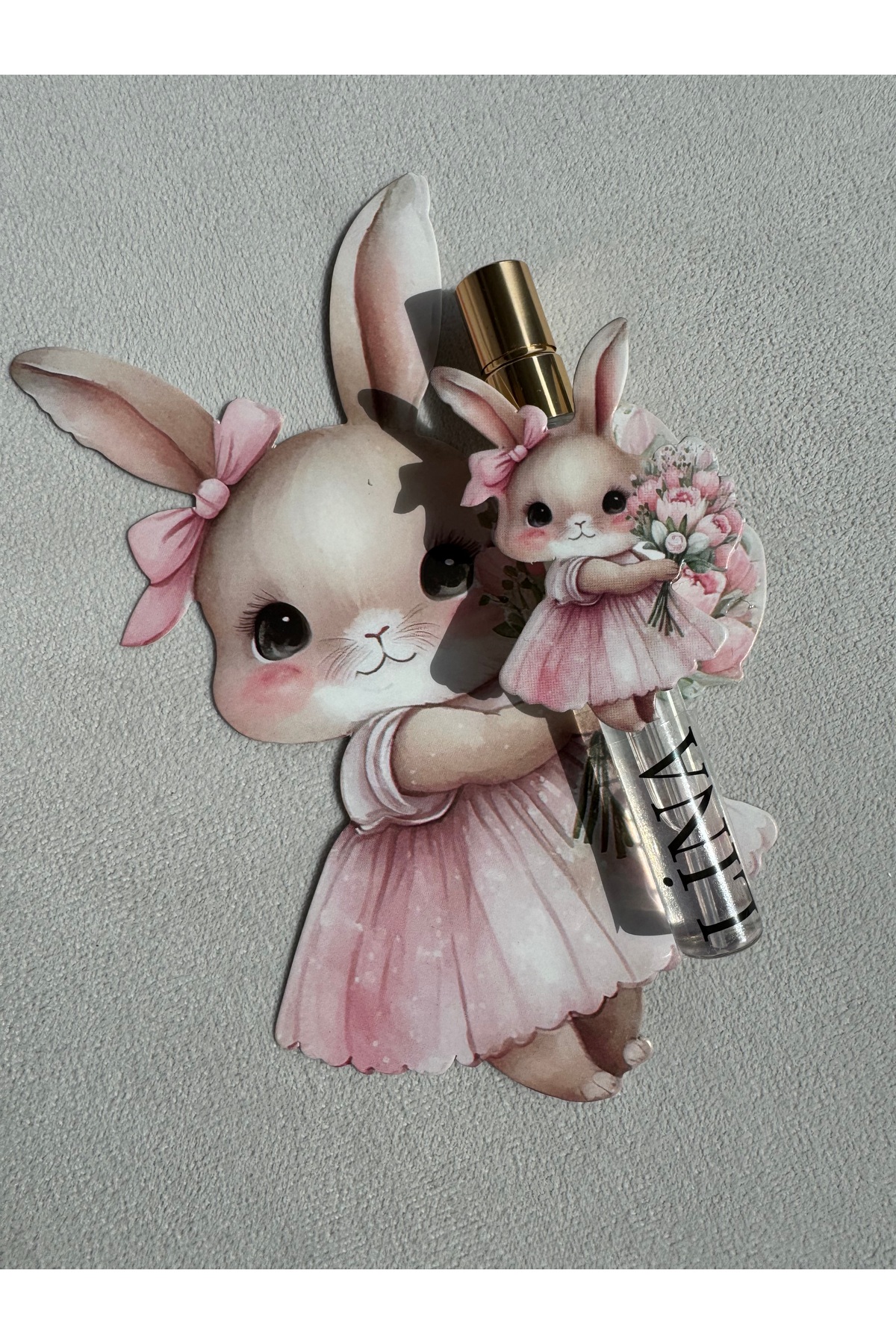 Neşeli Atölyem Pembe Tavşan Figürlü Parfüm Hastane Odası Bebek Doğum Mevlid Hediyeliği –10 Adet fotoğrafı 4 (önizleme)