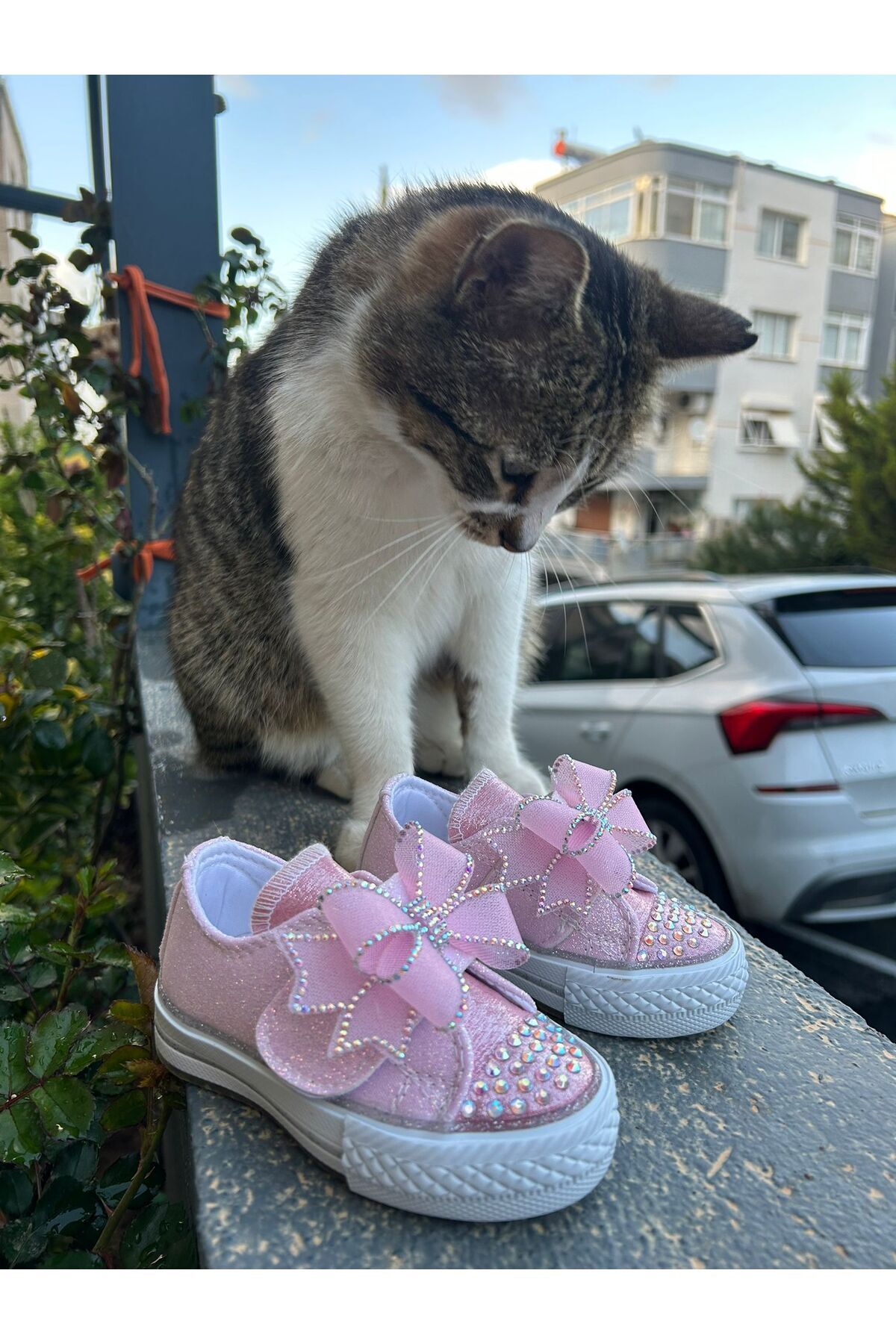 Scarpe Magiche Pembe Simli Fiyonk Sneaker fotoğrafı 4 (önizleme)